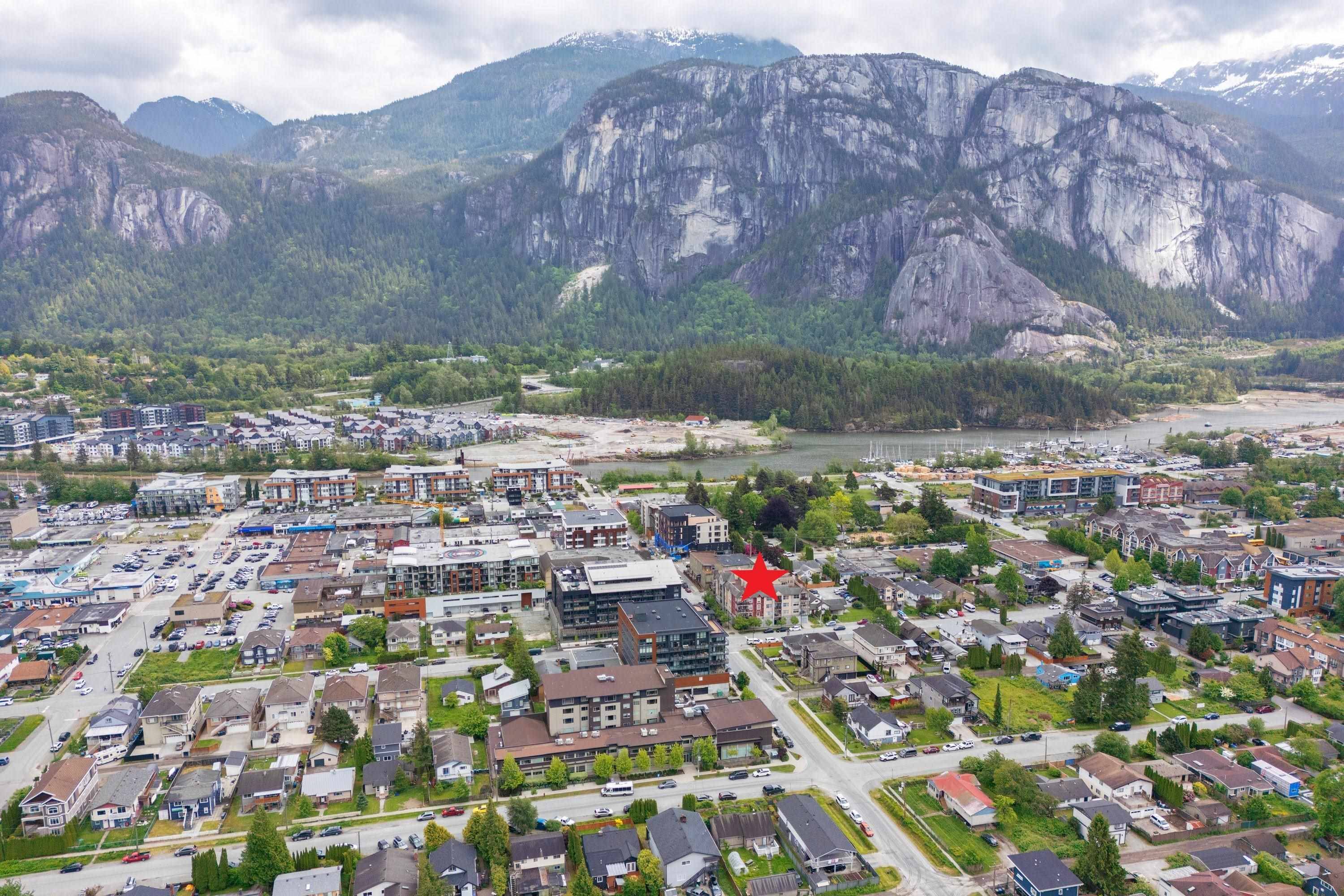 Squamish, BC V8B 0A5,1310 VICTORIA ST #407