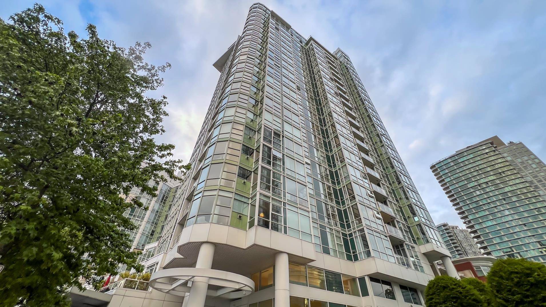 Vancouver, BC V6Z 2Z5,1077 MARINASIDE CRES #2503