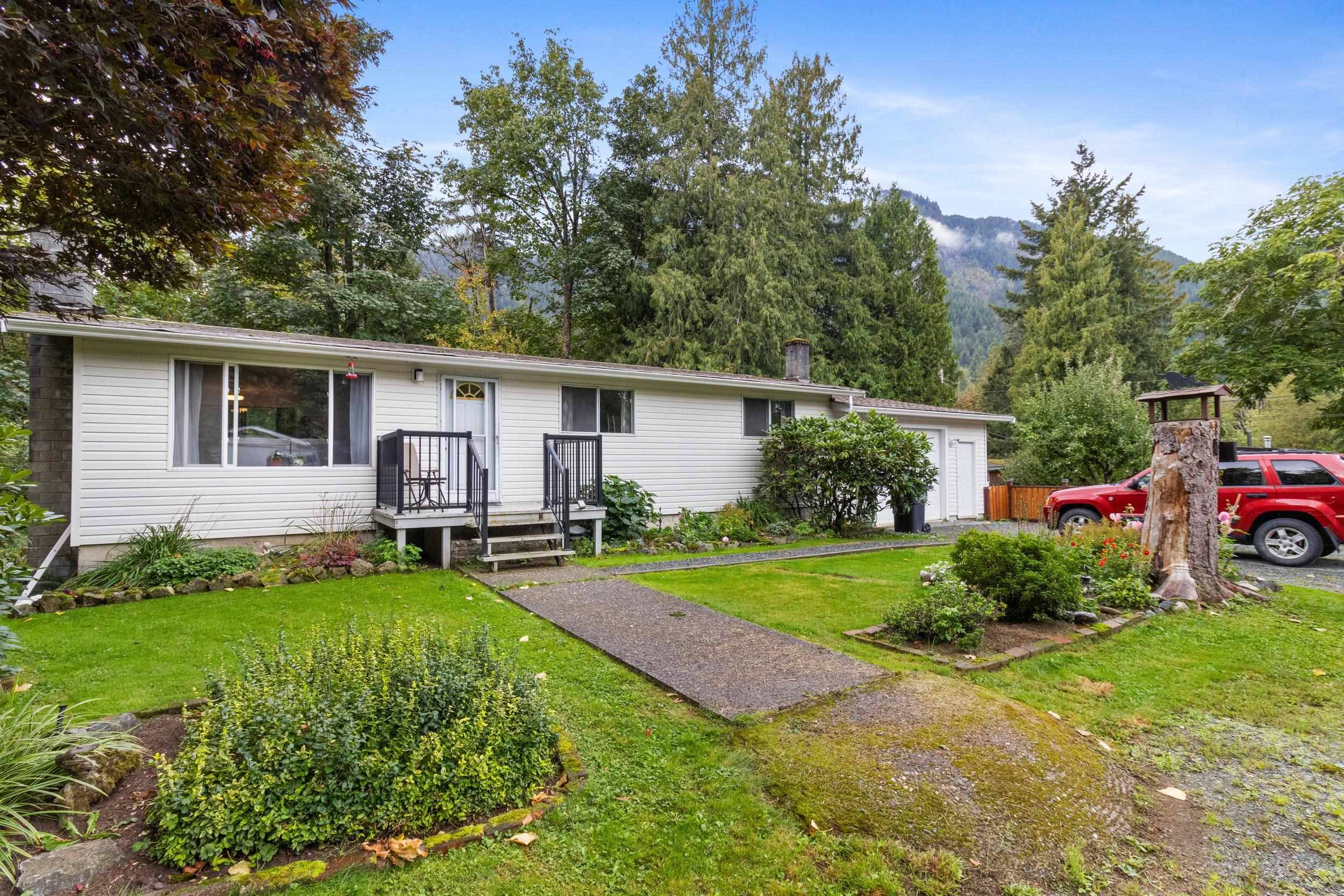 Hope, BC V0X 1L3,22516 ROSS RD