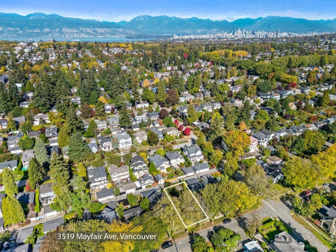 Vancouver, BC V6N 2Z2,3519 MAYFAIR AVE