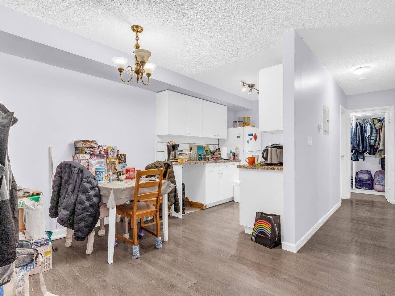 Richmond, BC V7C 3M6,7260 LINDSAY RD #102