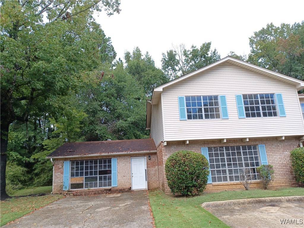 Tuscaloosa, AL 35405,5300 WOODLAND TRCE