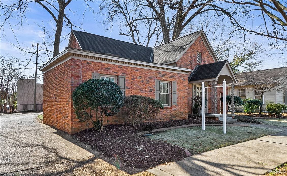 Tuscaloosa, AL 35401,2007 - Maxi Thomas WAY
