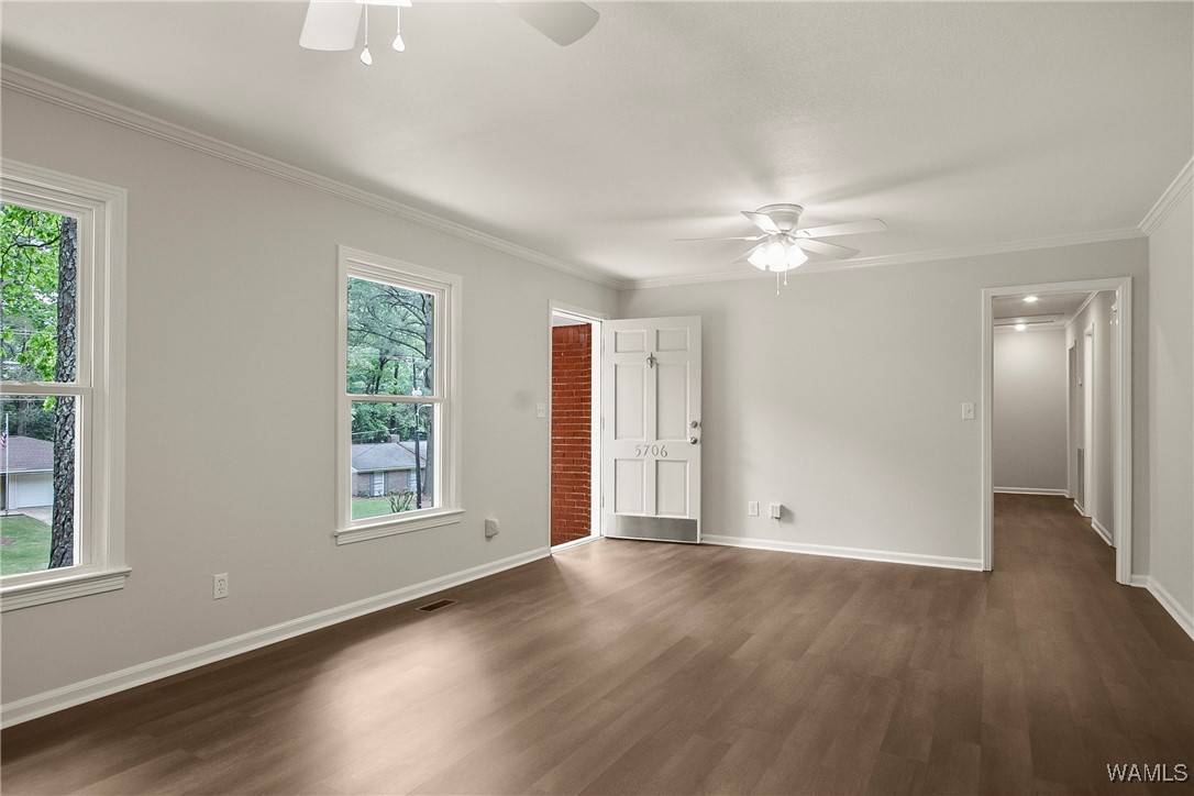 Northport, AL 35473,5706 Golden Pond AVE