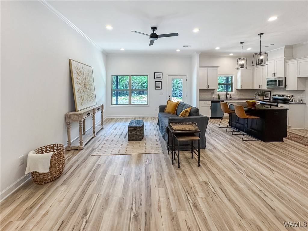 Berry, AL 35546,13860 Gilliam RD