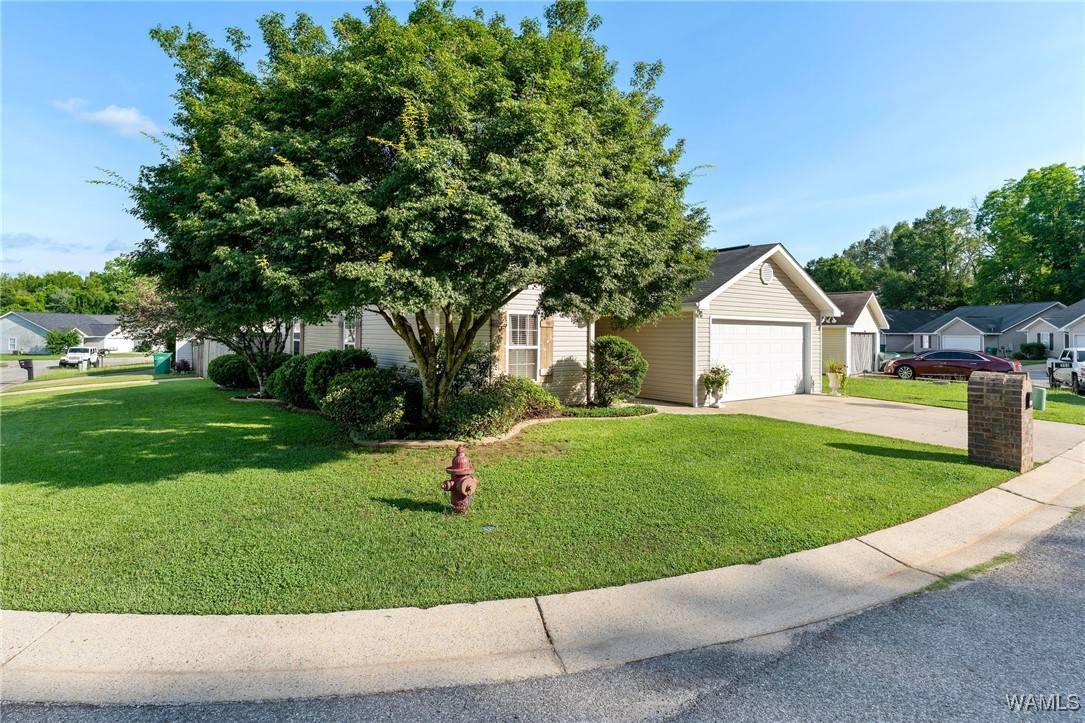 Moundville, AL 35474,233 Holly Berry Lane