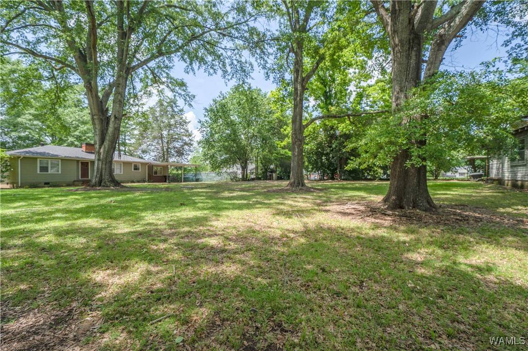 Tuscaloosa, AL 35405,2319 Loop RD