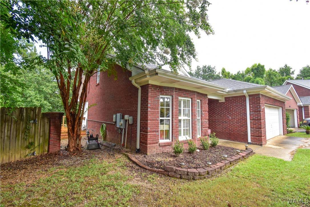 Tuscaloosa, AL 35406,2161 FOX RIDGE RD