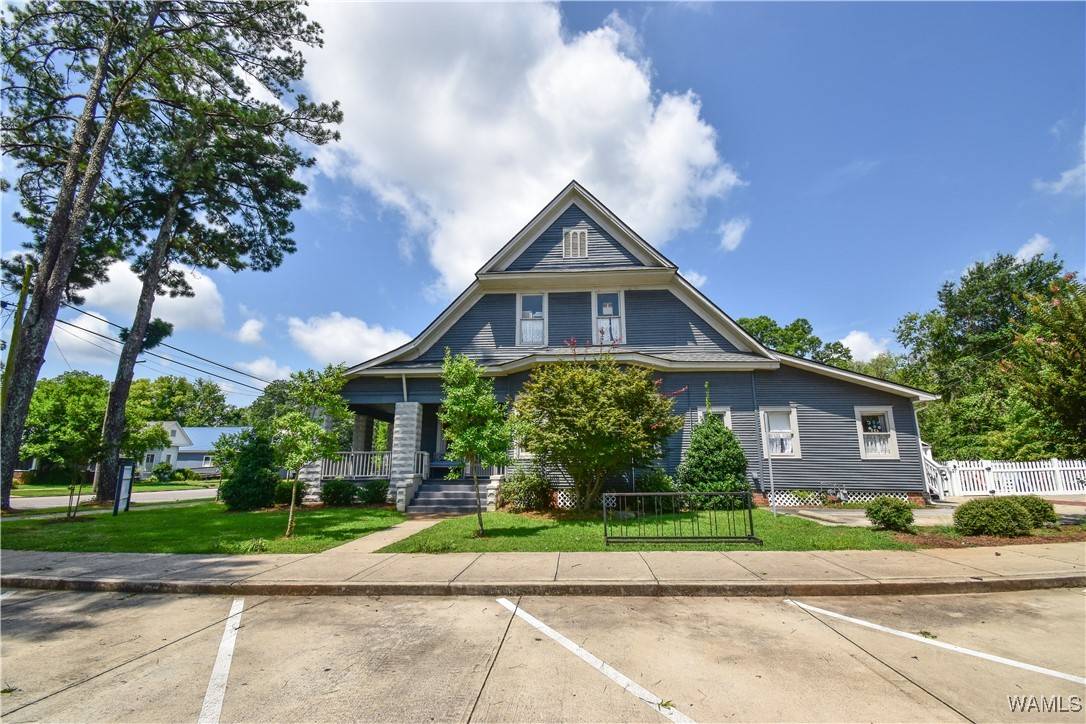 Tuscaloosa, AL 35401,2902 7th ST