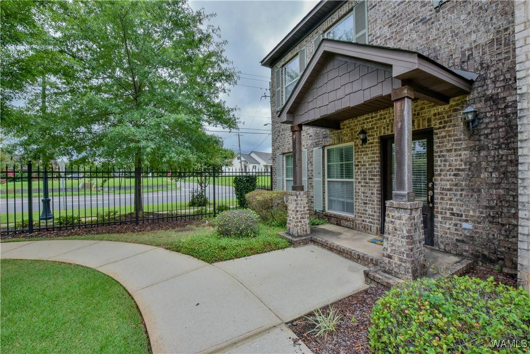 Tuscaloosa, AL 35401,2150 3rd Ct #604