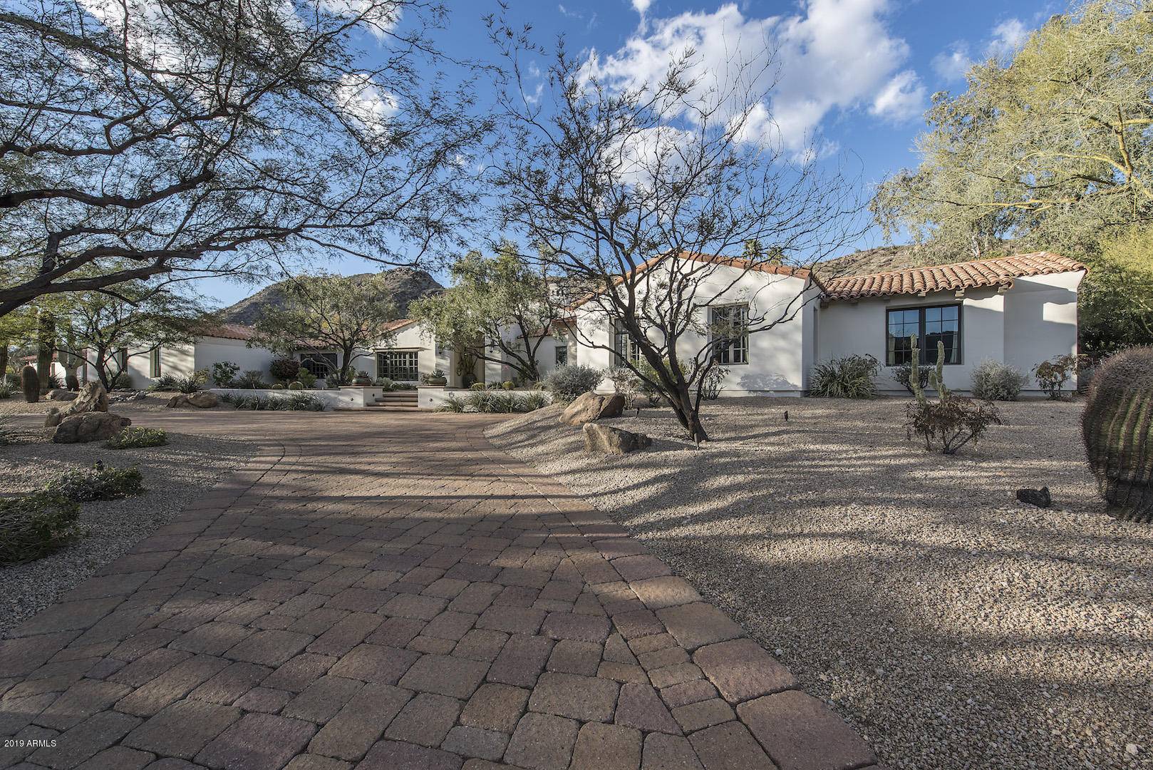 Paradise Valley, AZ 85253,5936 E Joshua Tree Lane