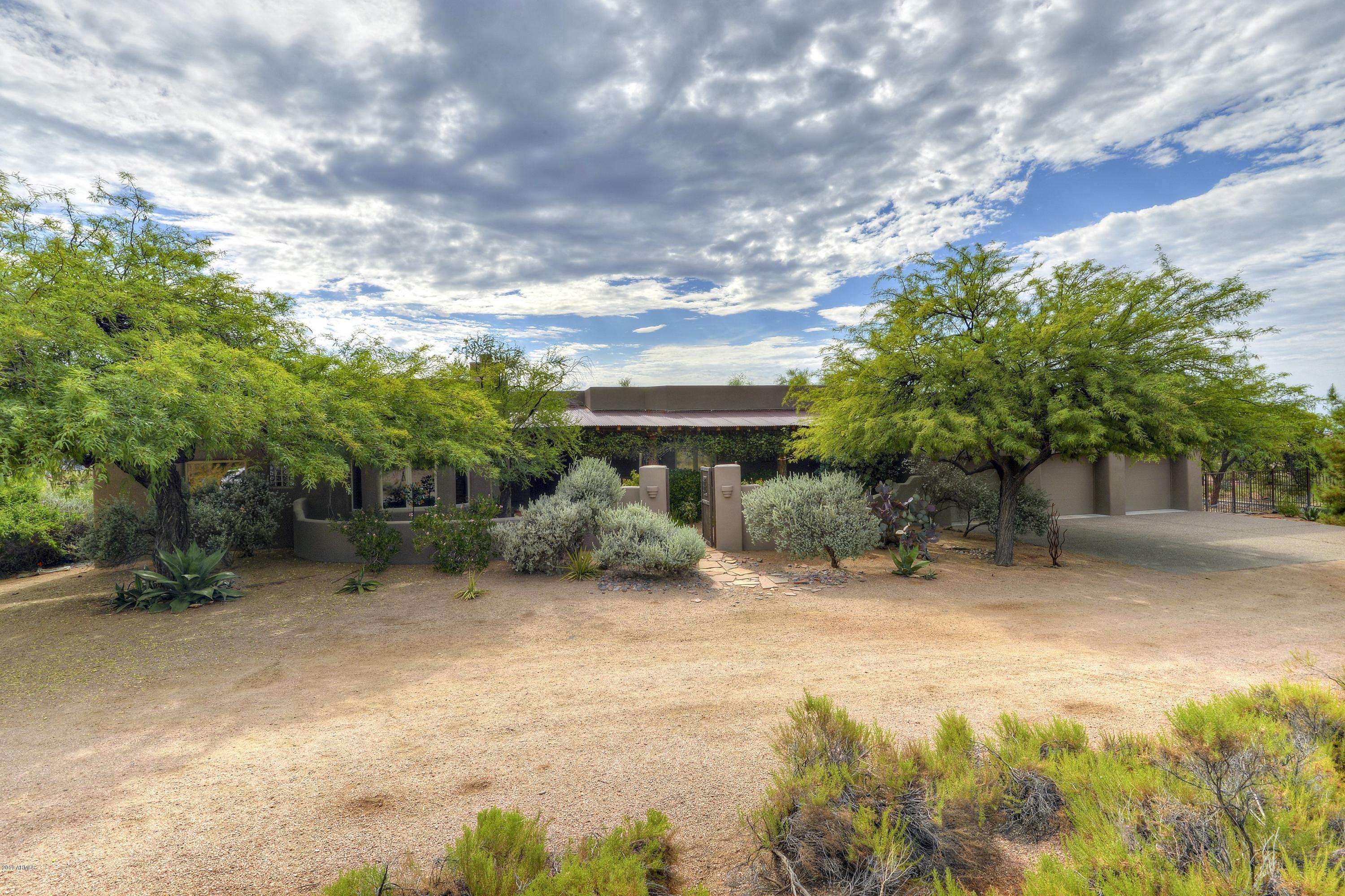 Cave Creek, AZ 85331,42228 N DEER TRAIL Road