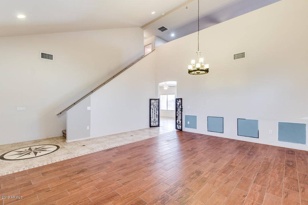Casa Grande, AZ 85122,1346 E AVENIDA ISABELA --