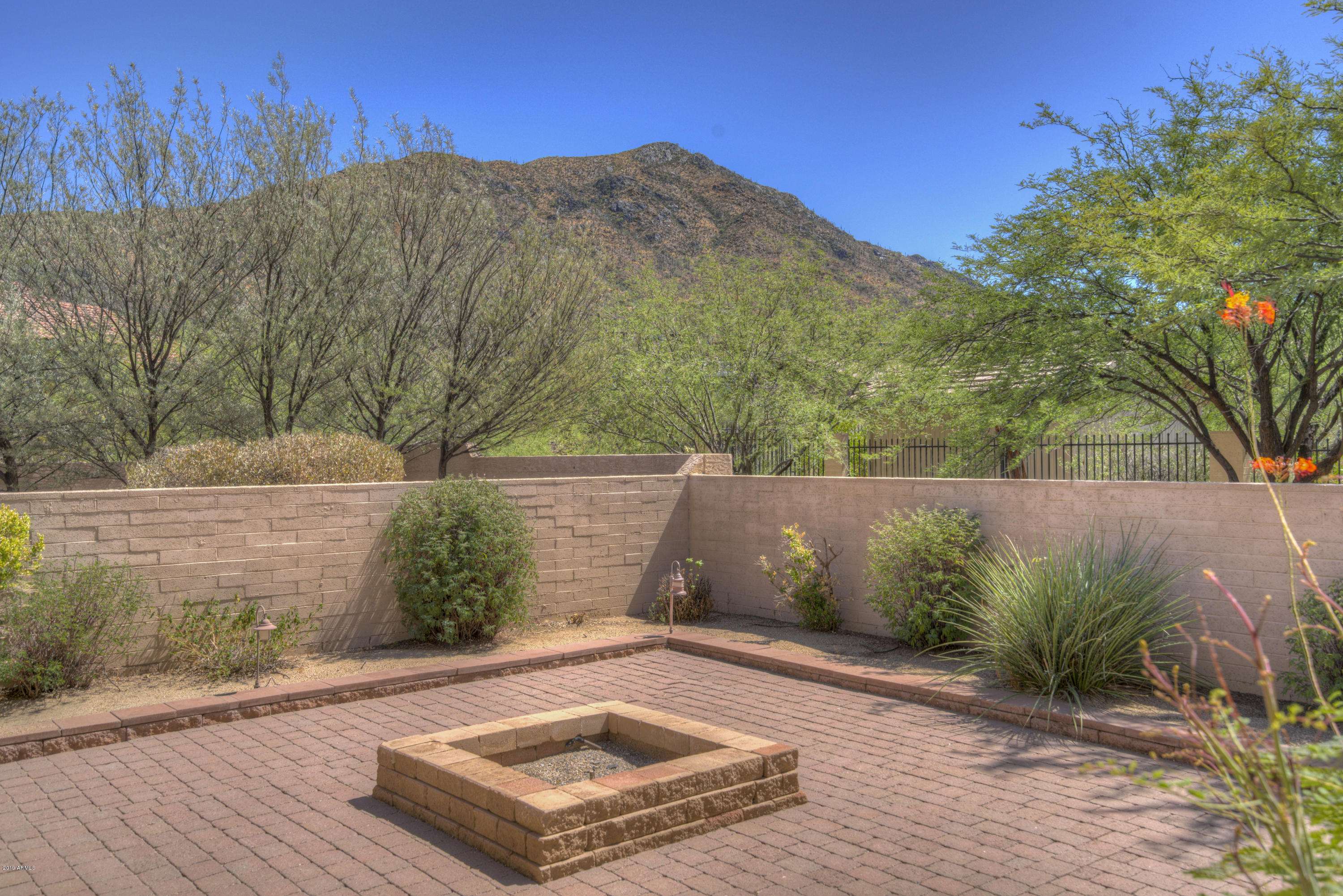 Cave Creek, AZ 85331,37221 N KOHUANA Place