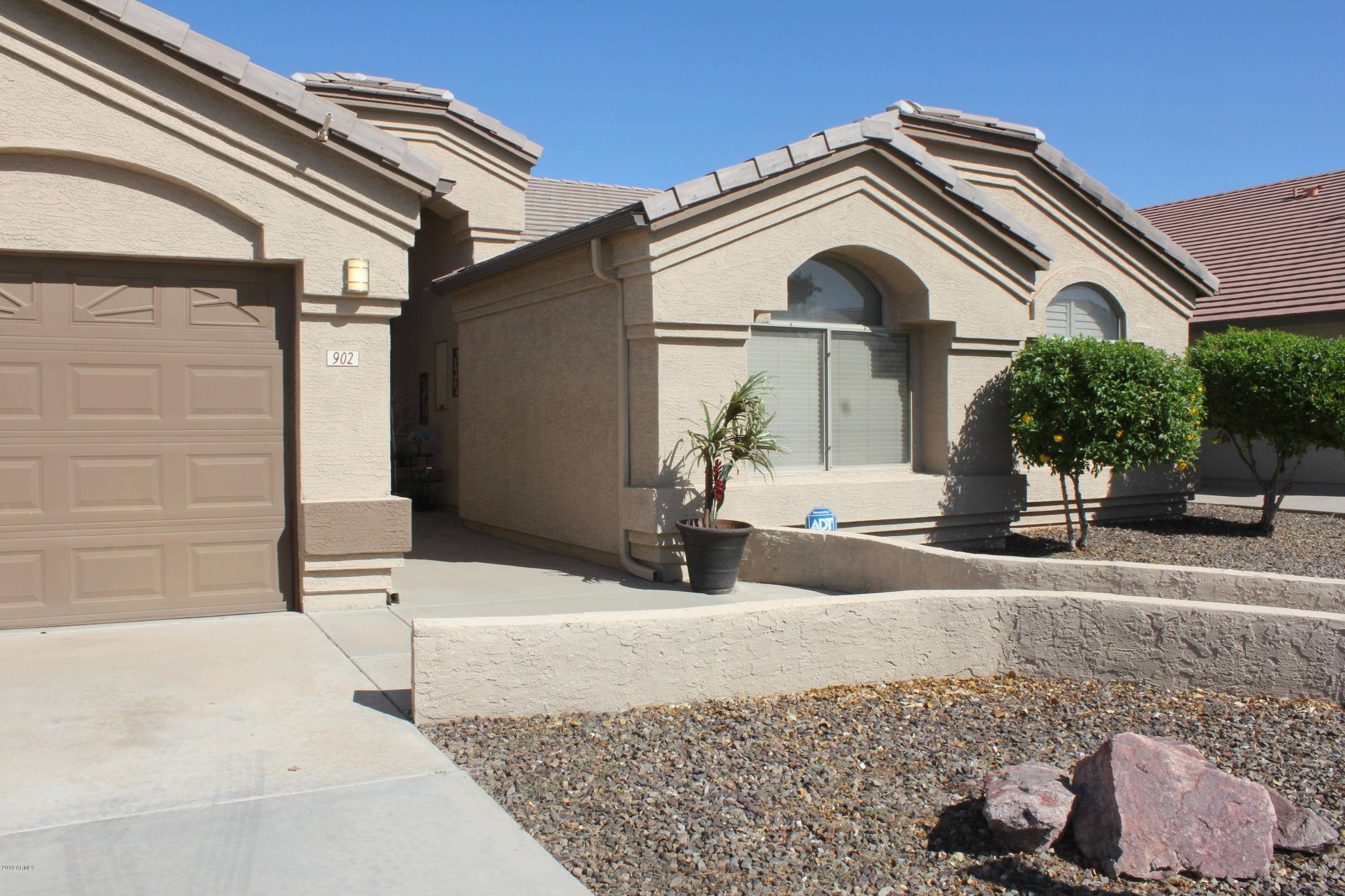 Gilbert, AZ 85296,902 E BETSY Lane