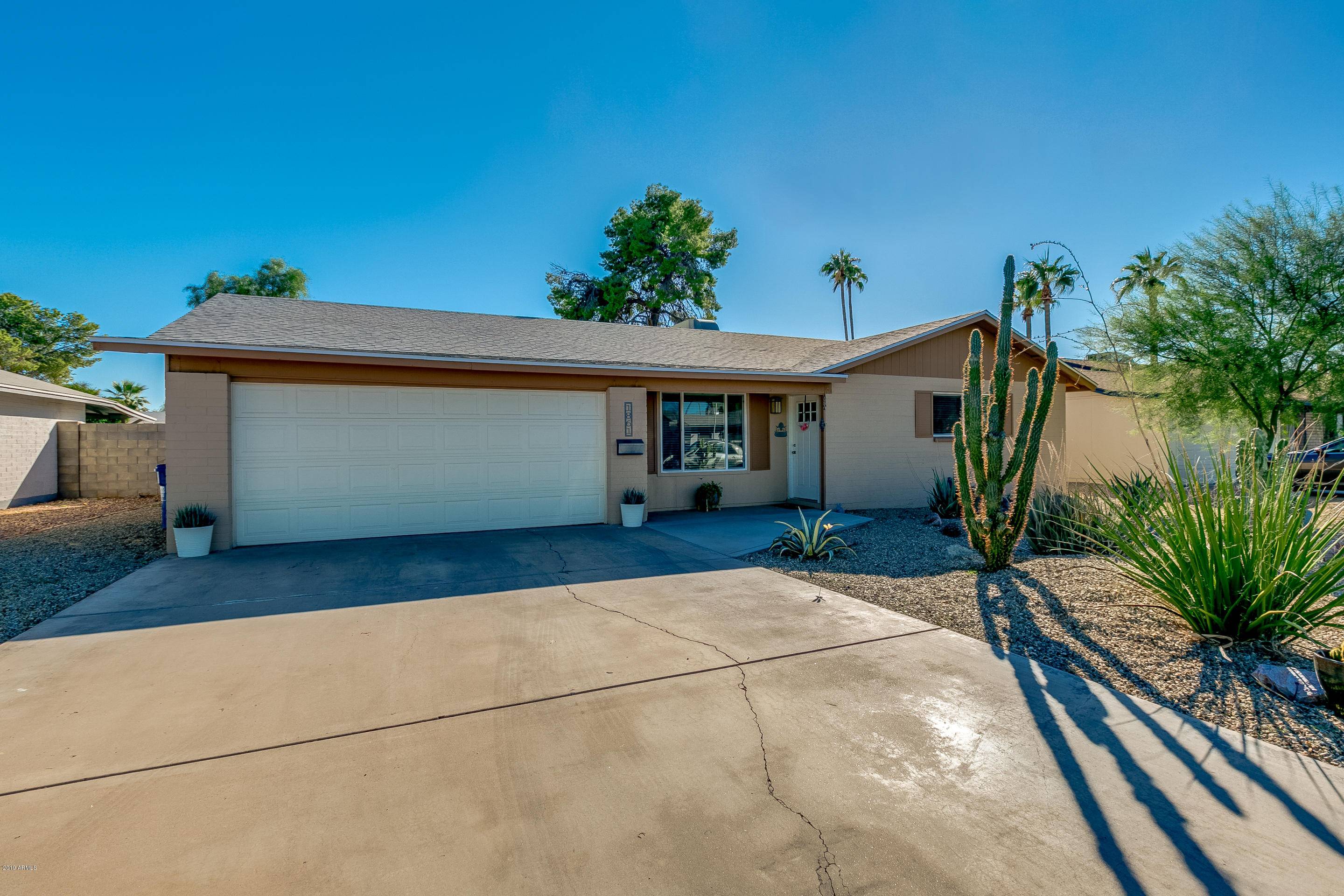 Tempe, AZ 85283,1861 E JULIE Drive