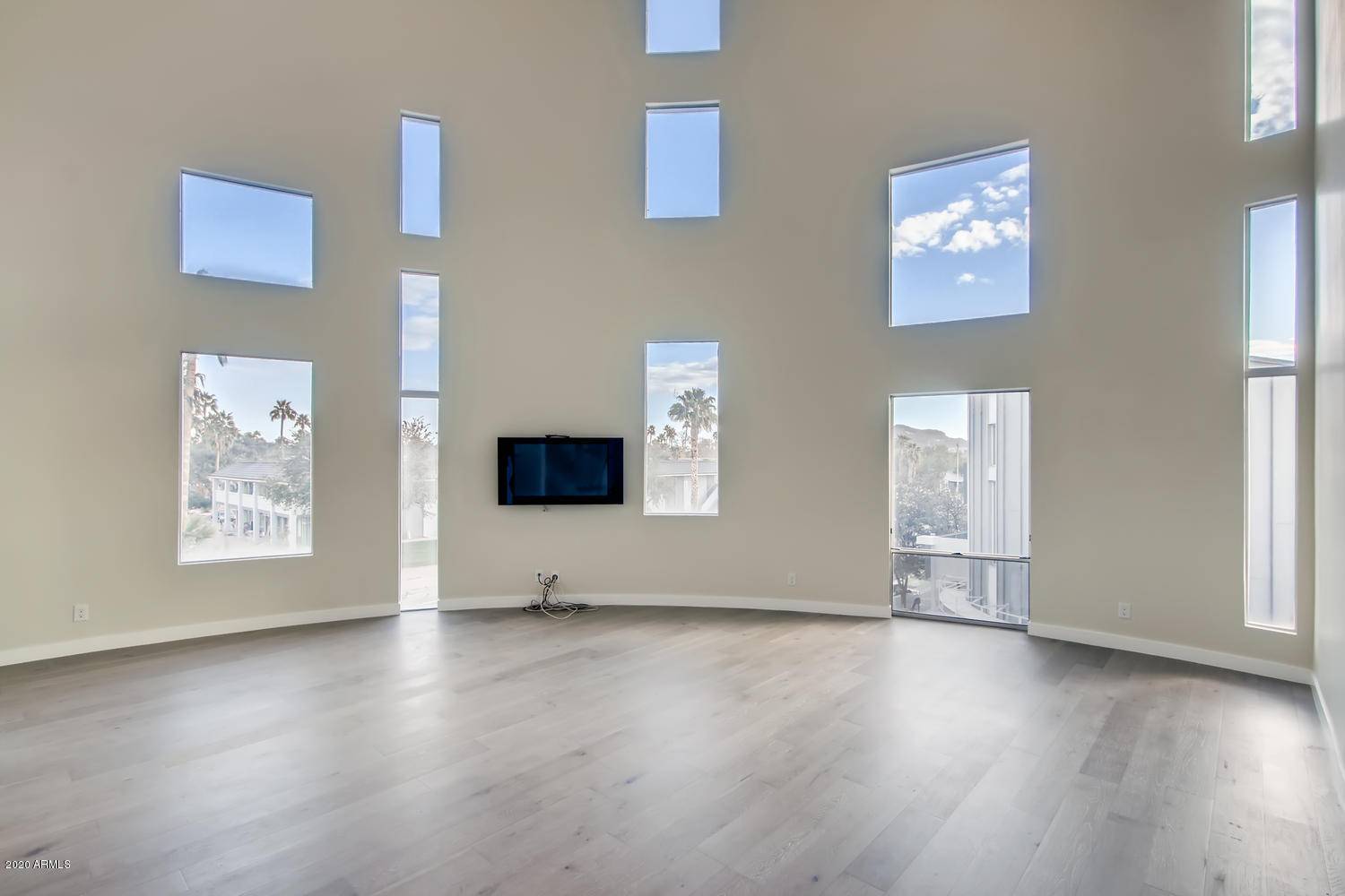 Tempe, AZ 85281,1111 W UNIVERSITY Drive #3006