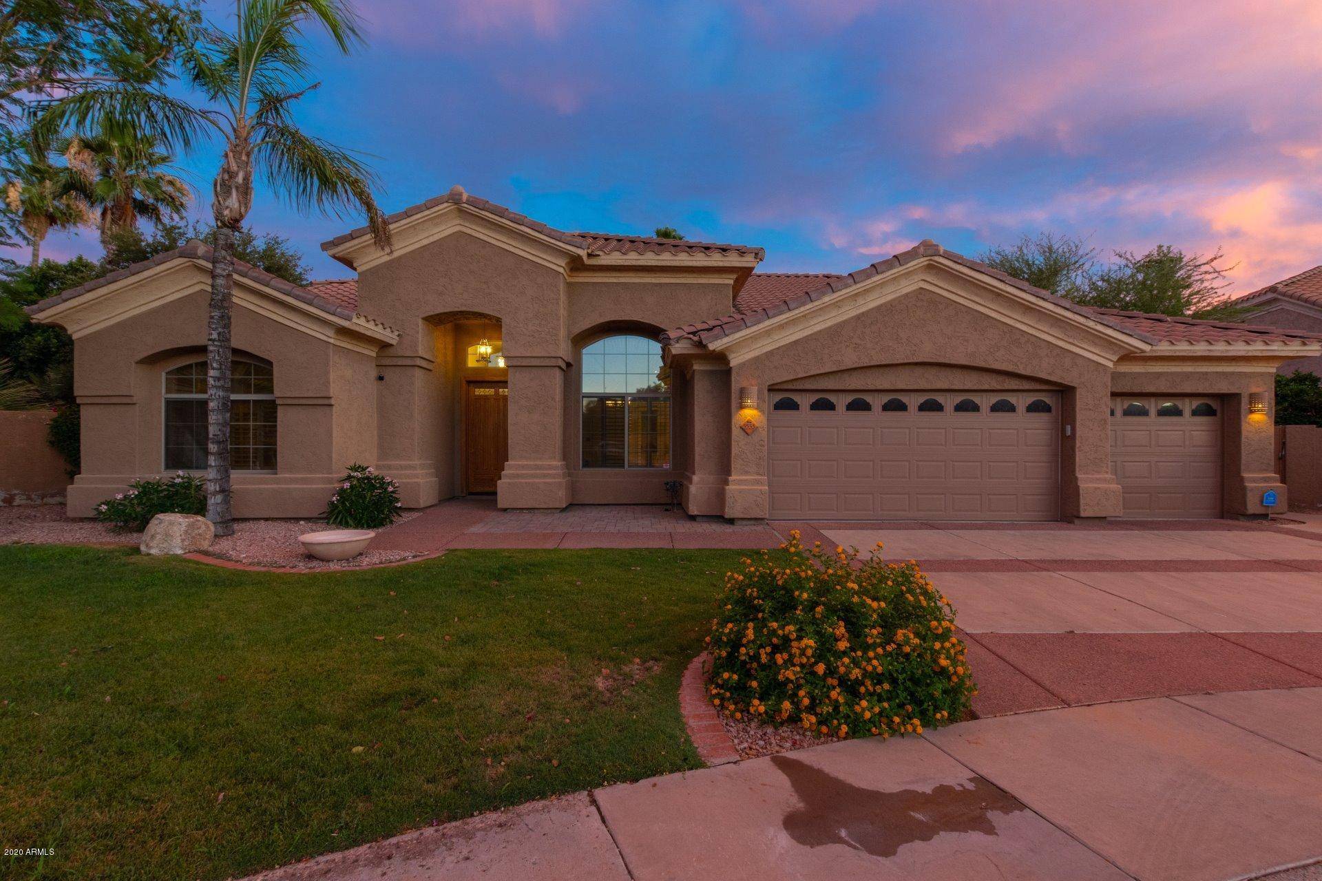 Scottsdale, AZ 85254,5533 E LUDLOW Drive