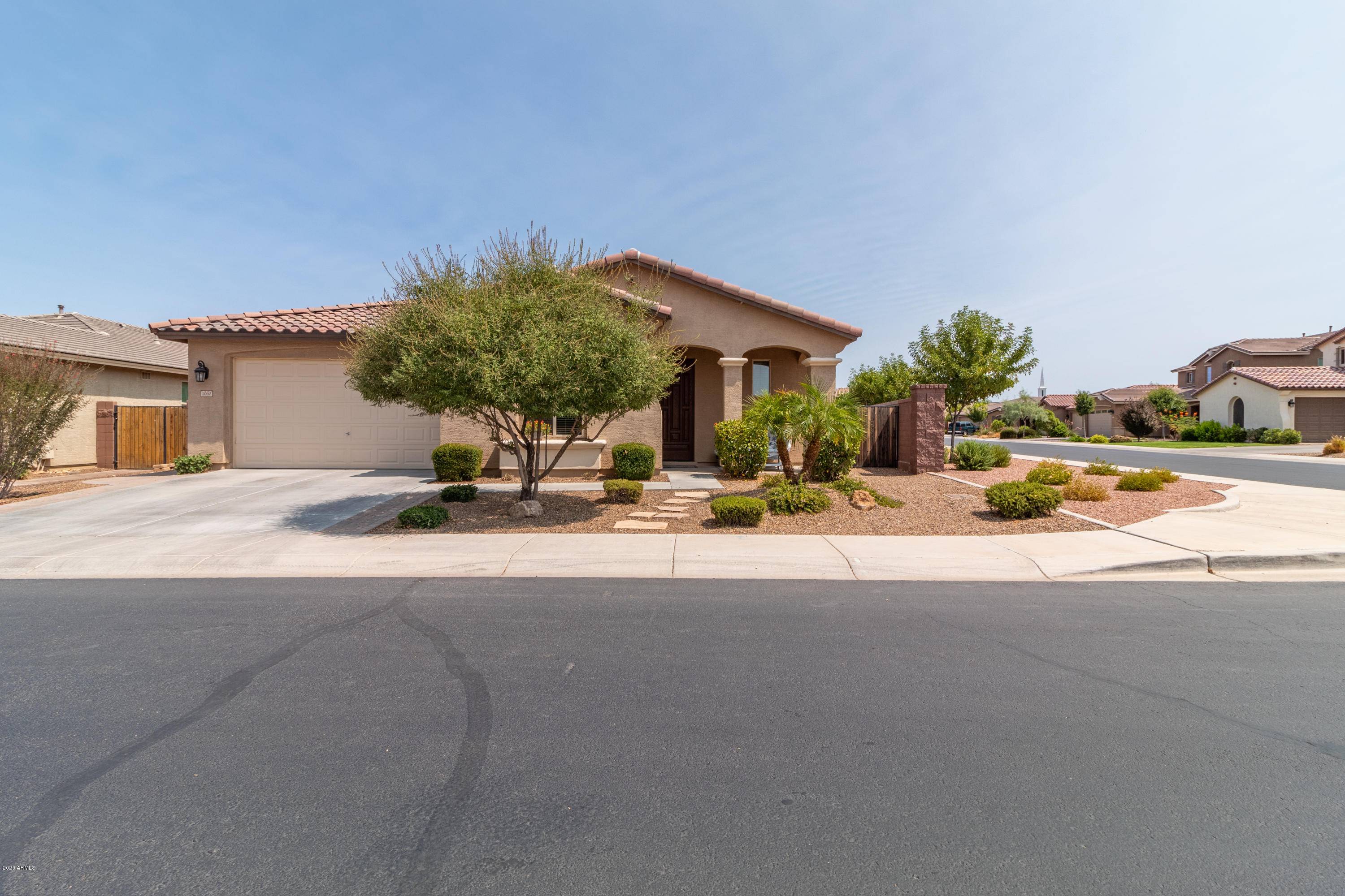 San Tan Valley, AZ 85140,1060 W REDWOOD Avenue