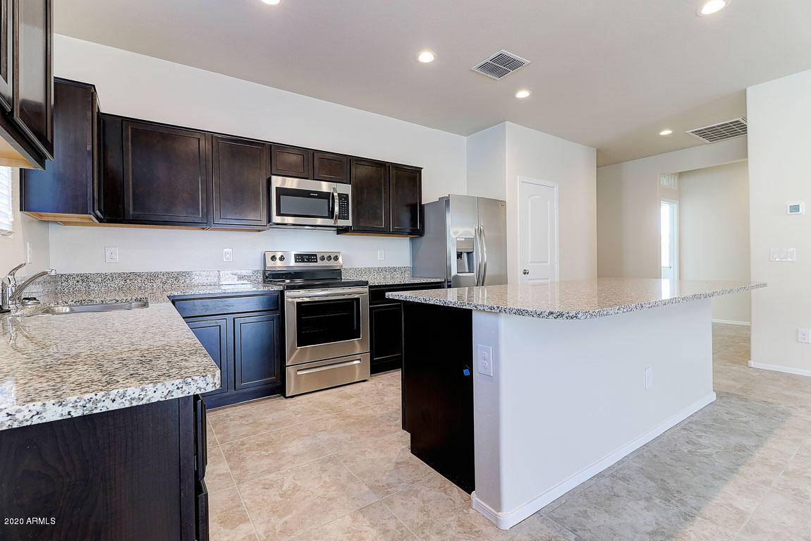 Maricopa, AZ 85138,36050 W CATALONIA Drive