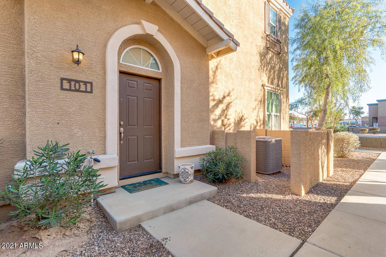 Gilbert, AZ 85297,4763 E RED OAK Lane #101