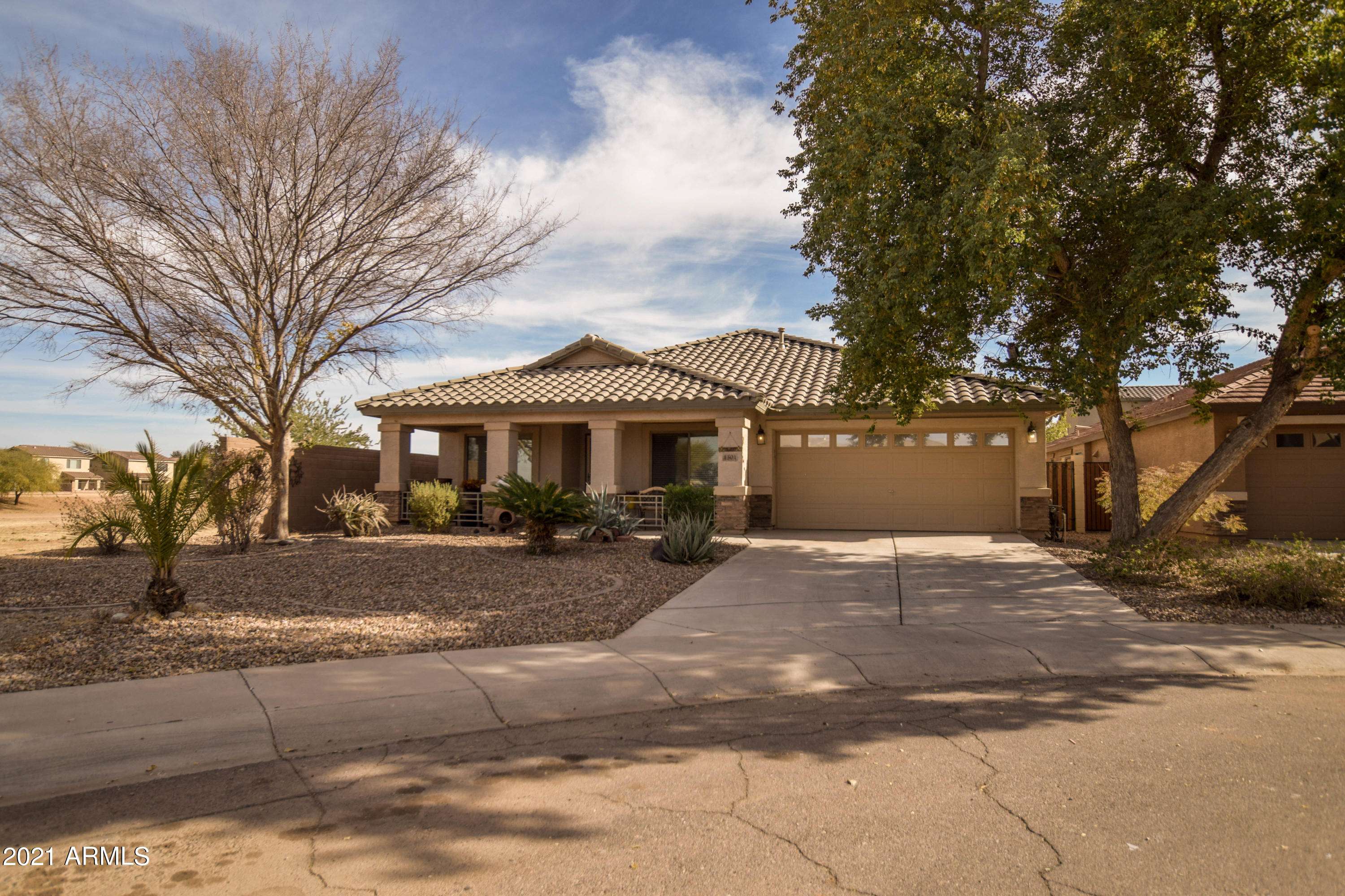 San Tan Valley, AZ 85143,1301 W HOLSTEIN Trail