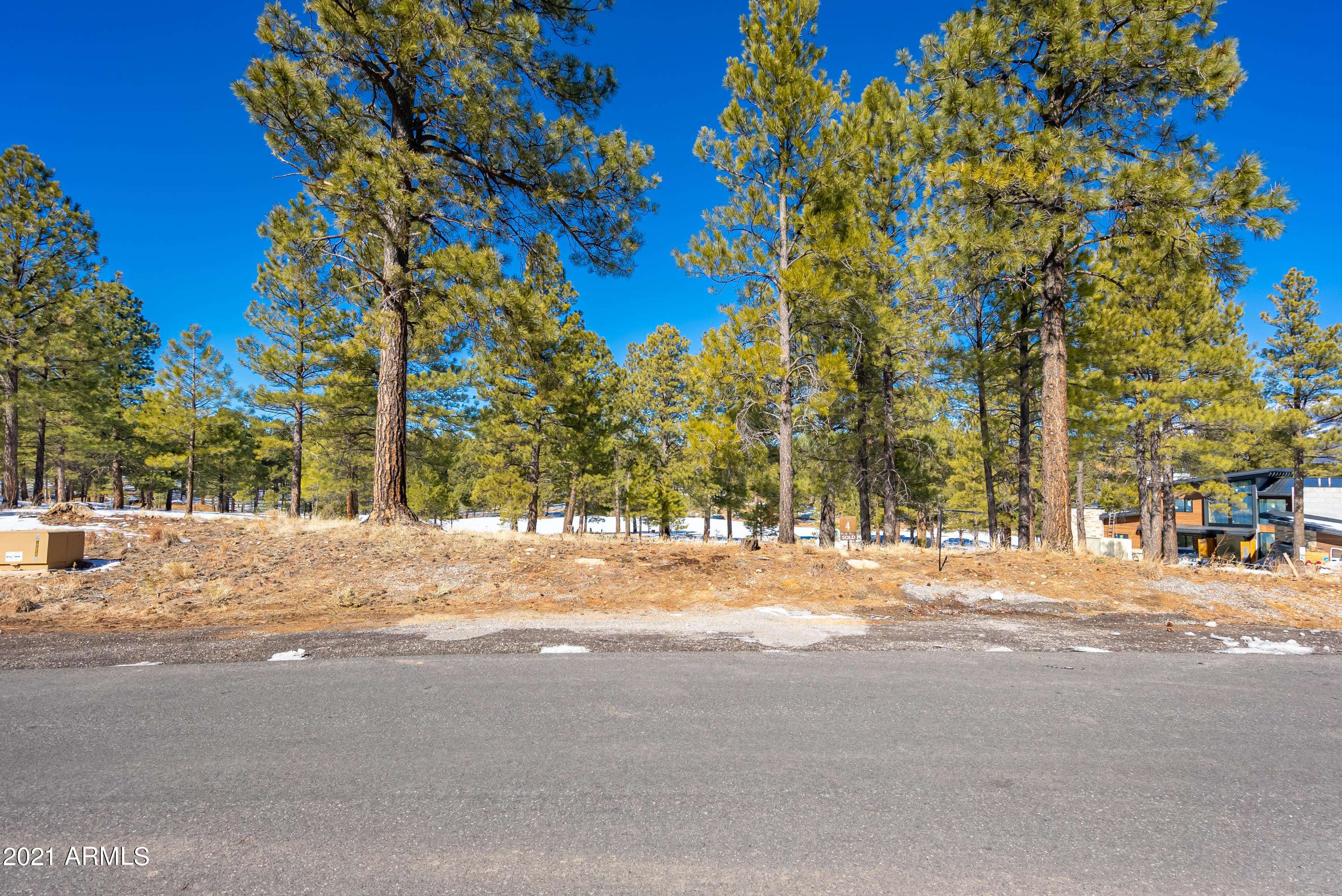 Flagstaff, AZ 86005,1600 E CASTLE HILLS Drive #4