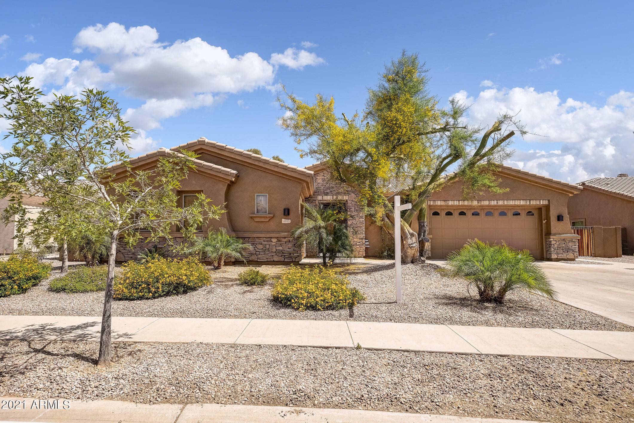 Gilbert, AZ 85297,4555 E TIMBERLINE Court