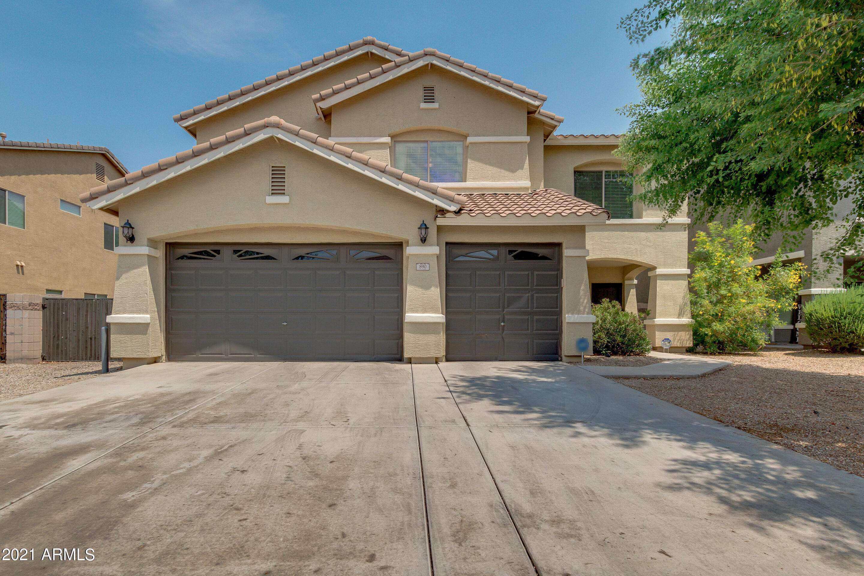 San Tan Valley, AZ 85140,890 E HEATHER Drive