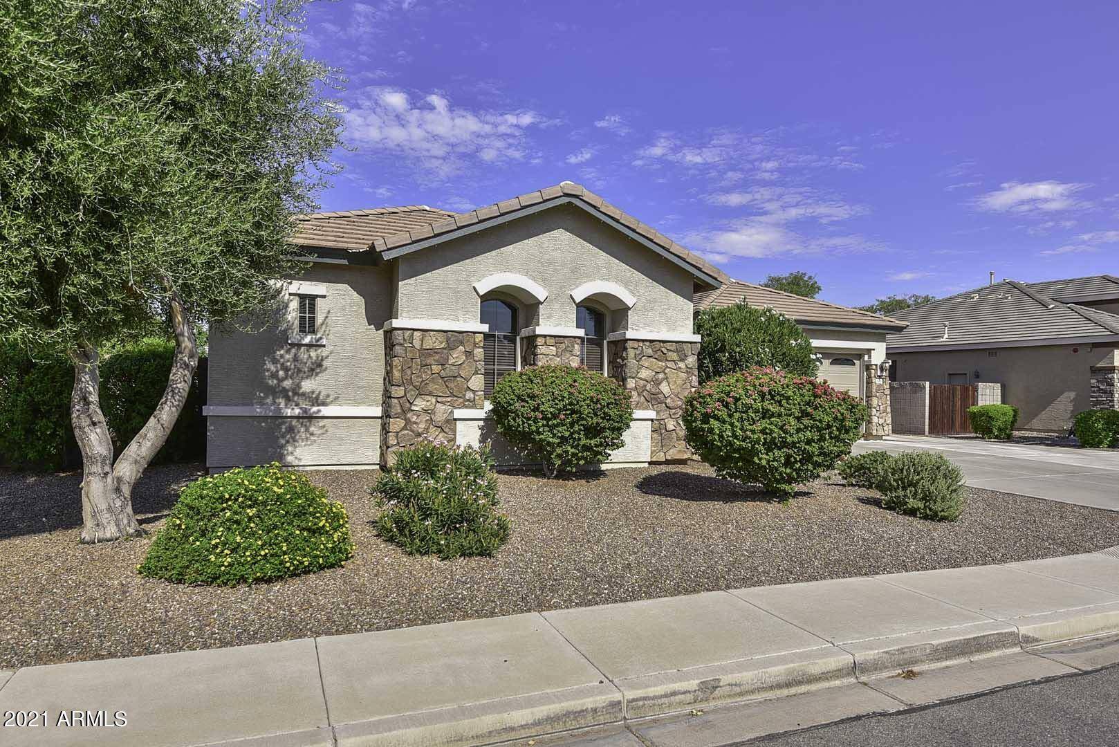 Avondale, AZ 85392,3216 N 136TH Drive