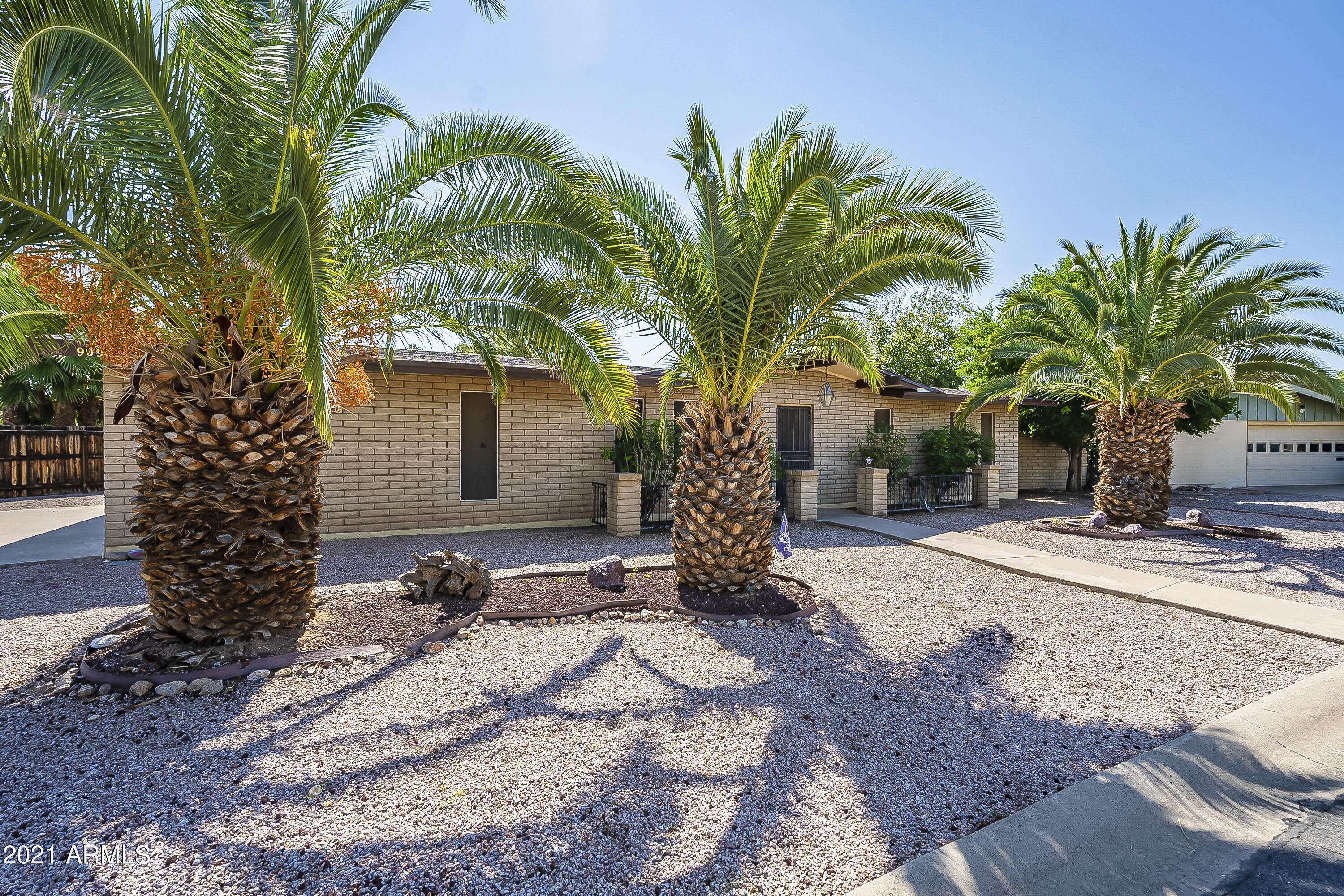 Mesa, AZ 85208,909 S Roslyn Place