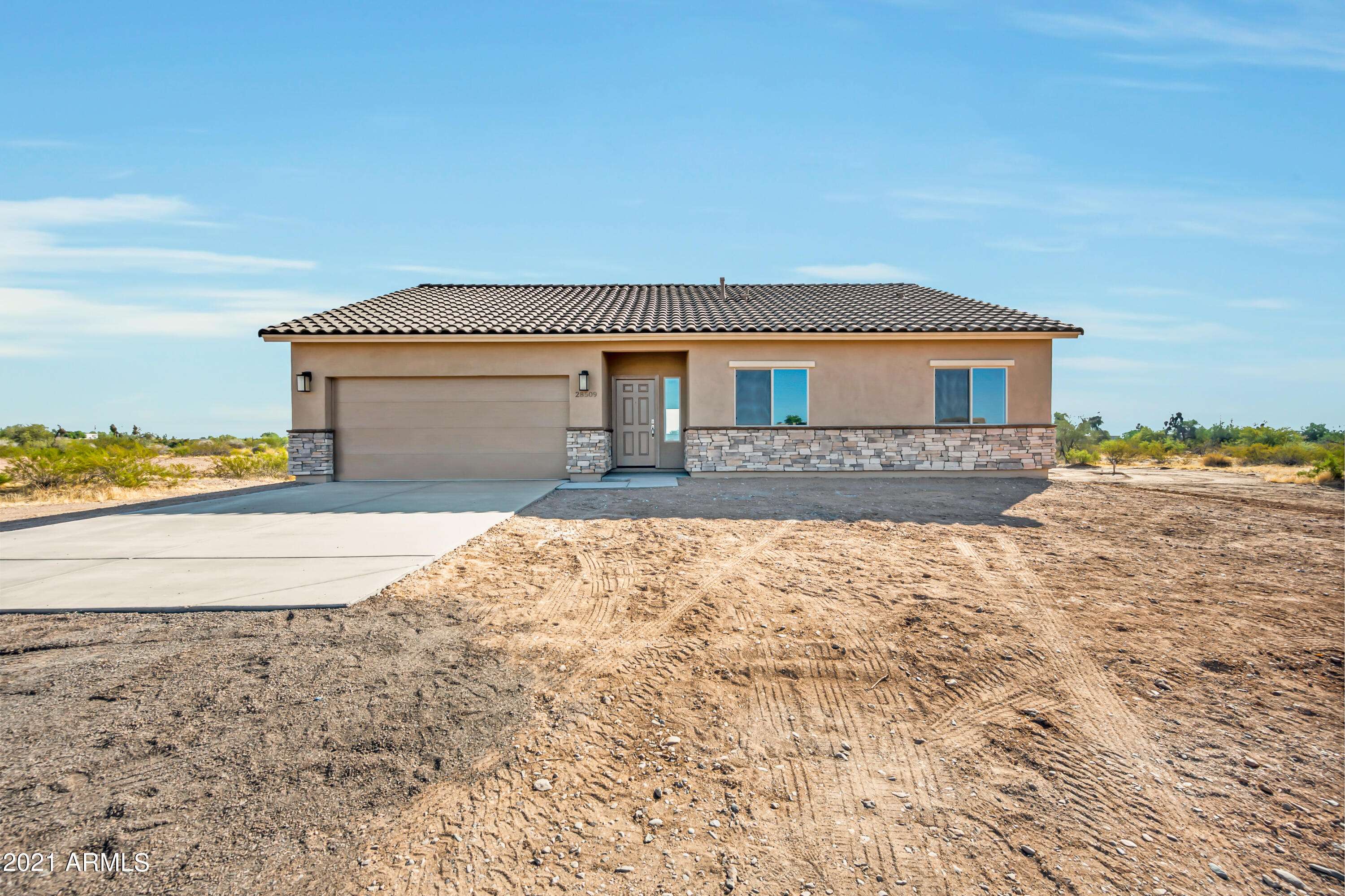 Wittmann, AZ 85361,32512 N 225th Avenue