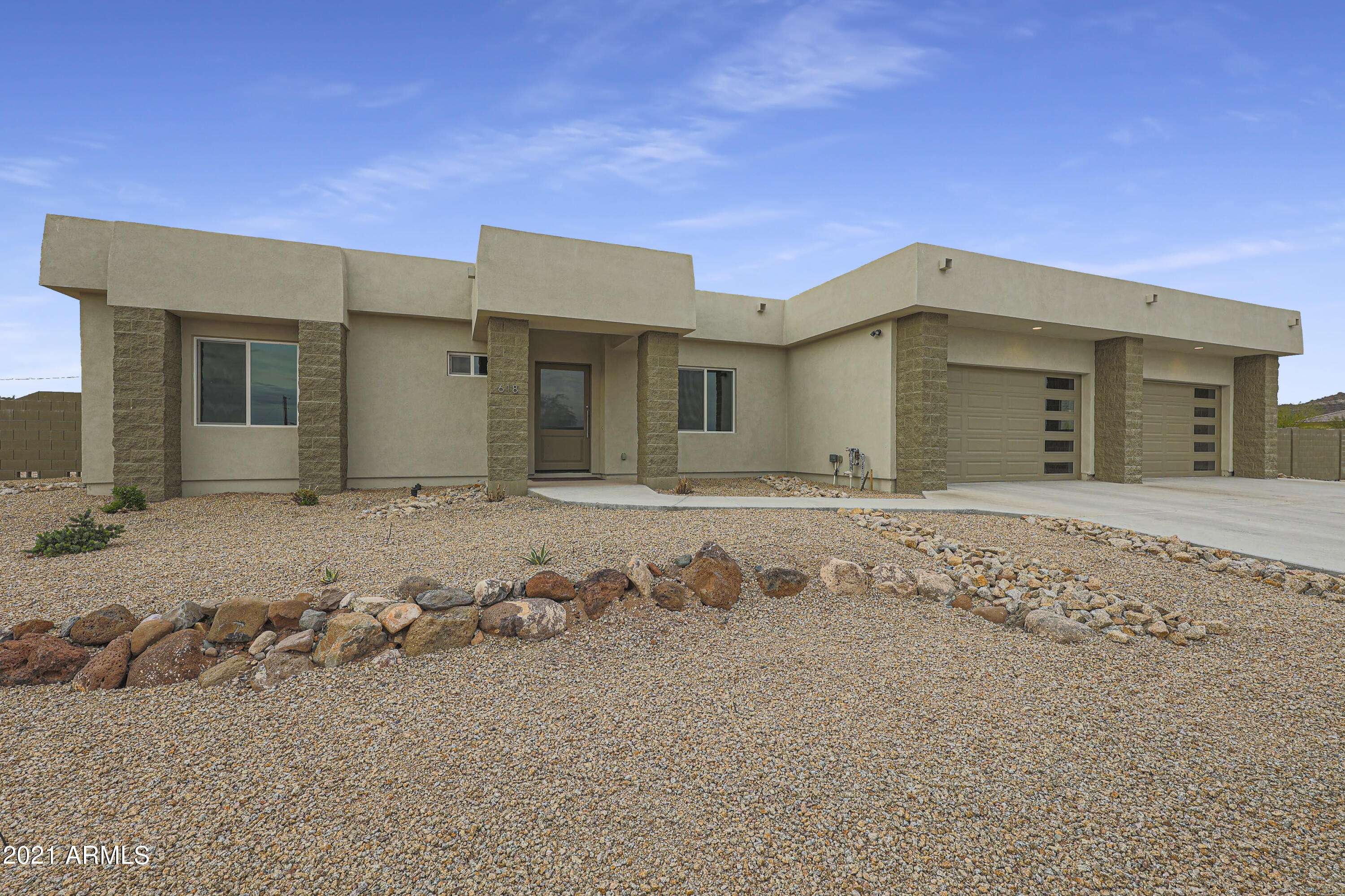 New River, AZ 85087,618 W FILOREE Lane