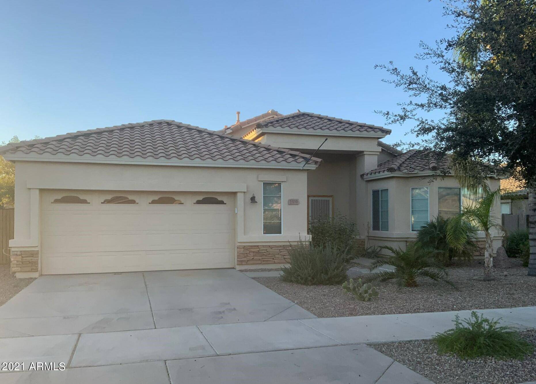 Queen Creek, AZ 85142,22041 E CALLE DE FLORES --