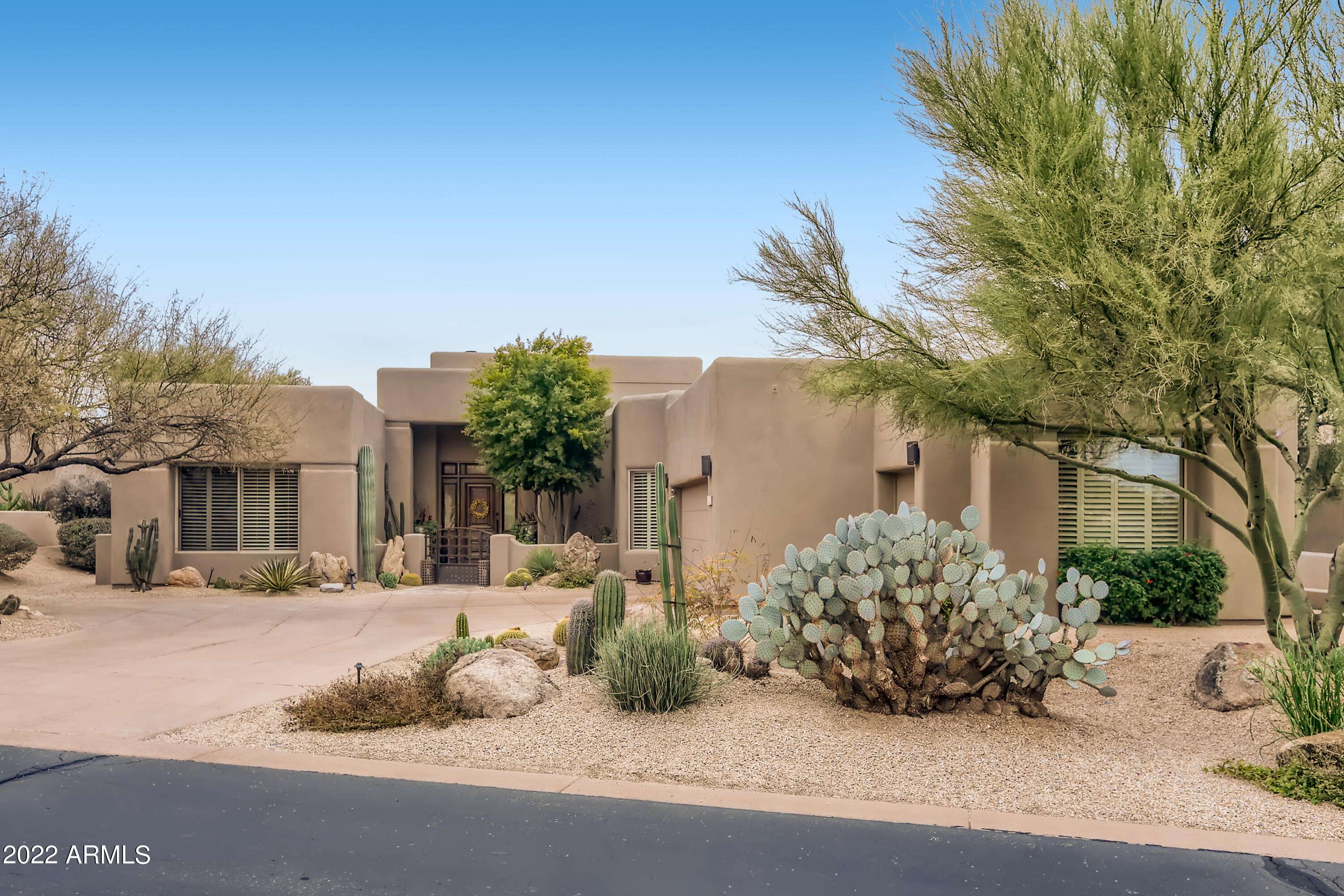 Scottsdale, AZ 85266,34245 N BOULDERS Parkway