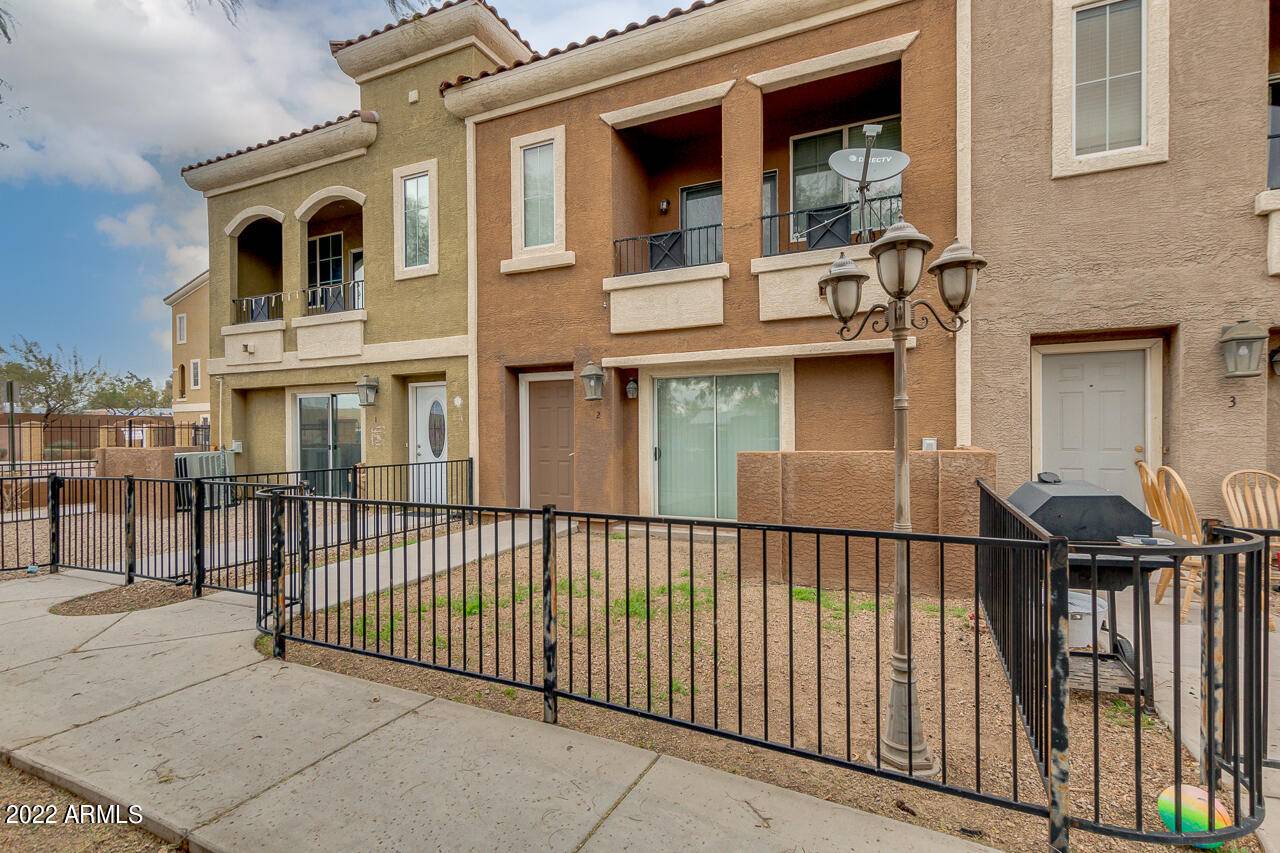 Phoenix, AZ 85015,2450 W GLENROSA Avenue #2