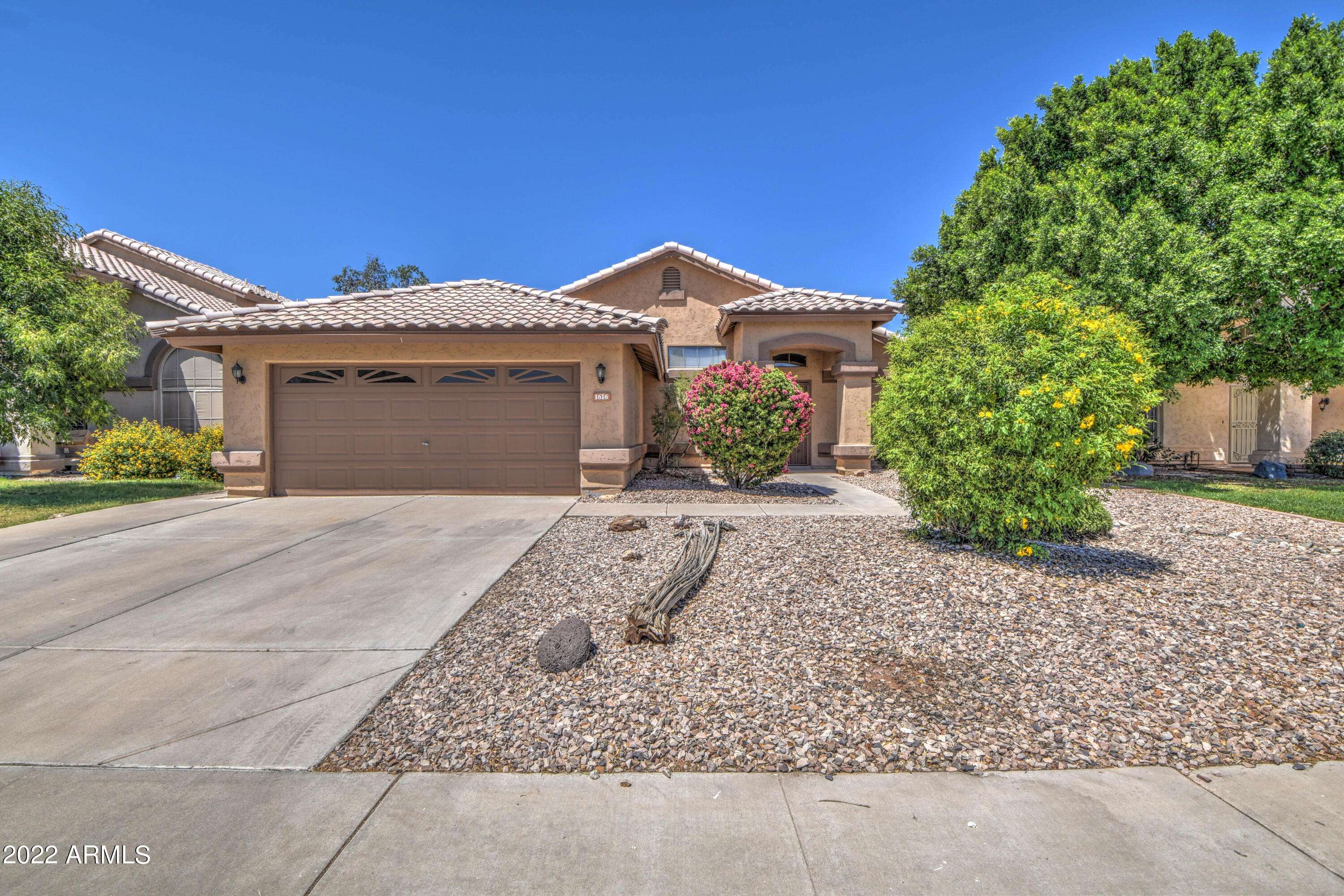 Gilbert, AZ 85234,1616 E HEATHER Avenue