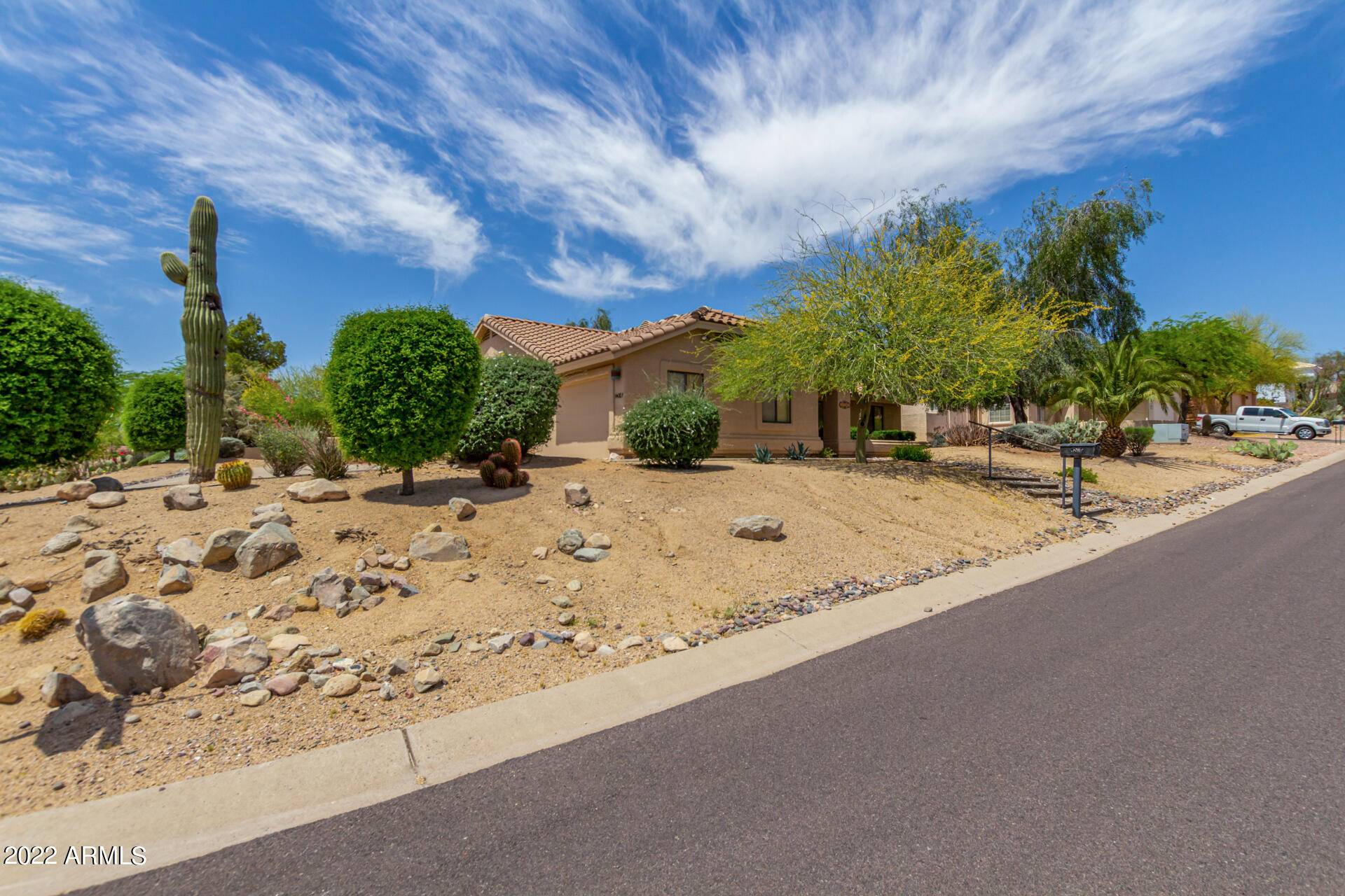 Fountain Hills, AZ 85268,14004 N SHEFFIELD Court