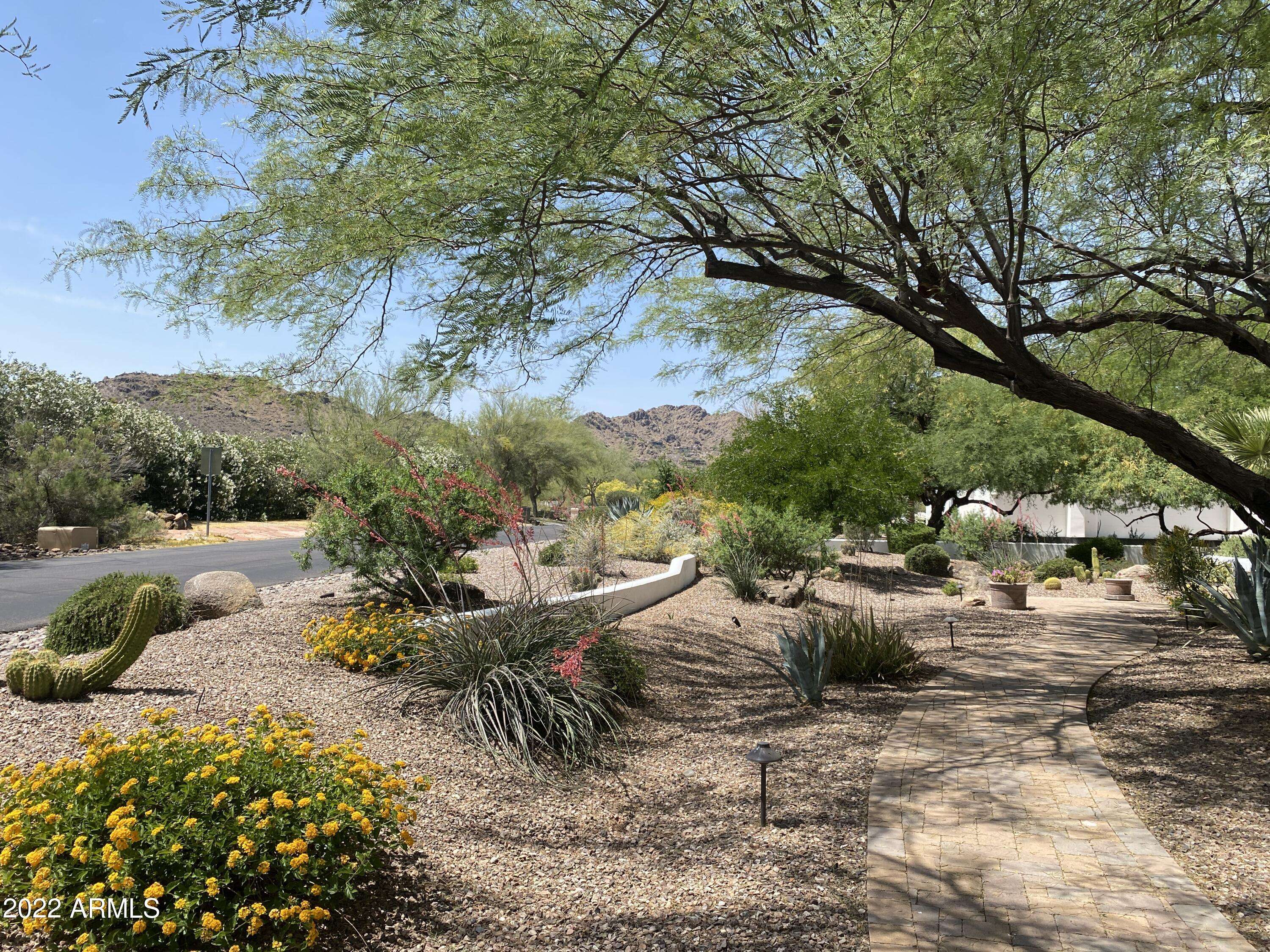 Paradise Valley, AZ 85253,6666 E CHENEY Drive