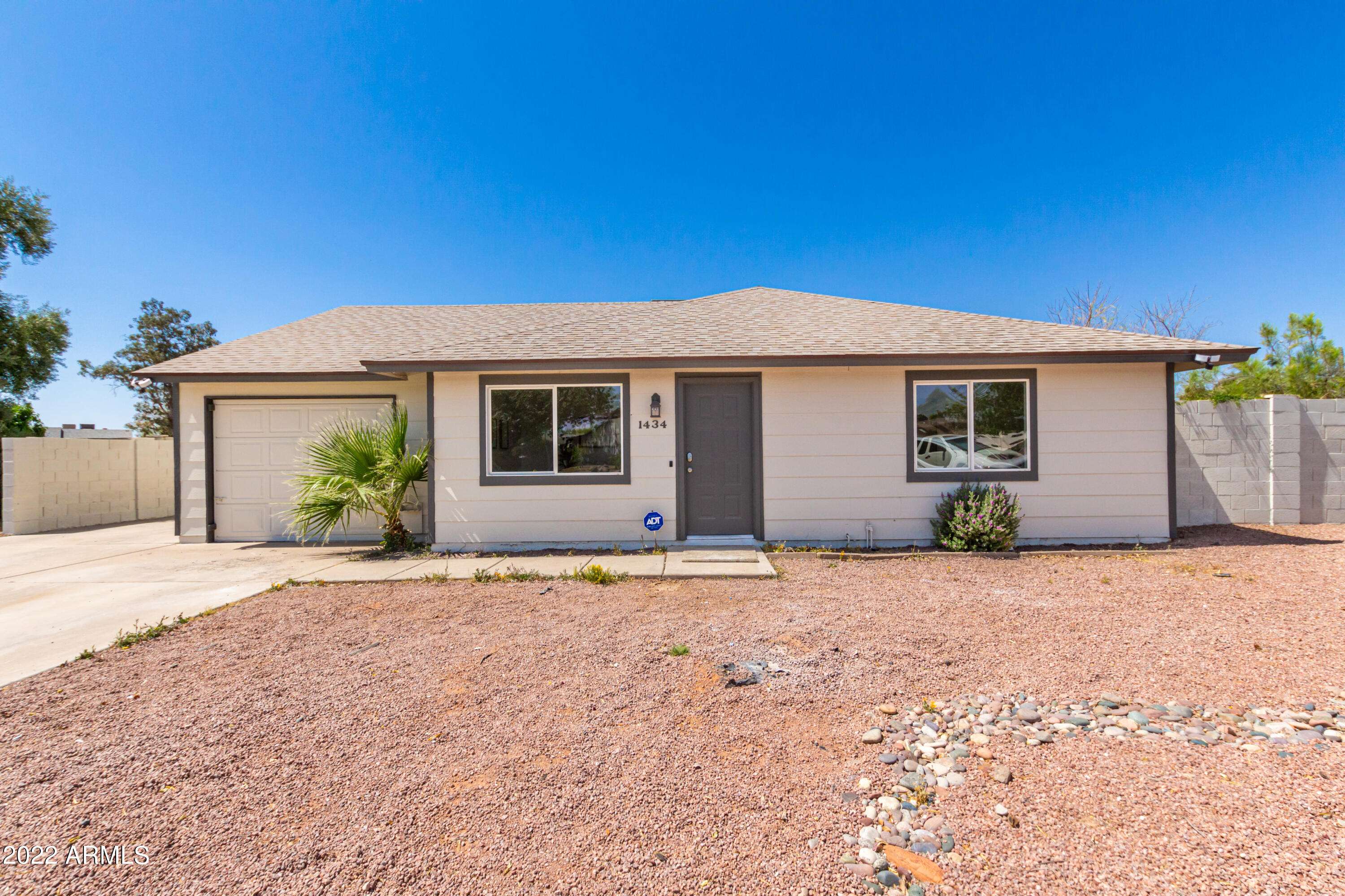 Mesa, AZ 85203,1434 N BELLVIEW --