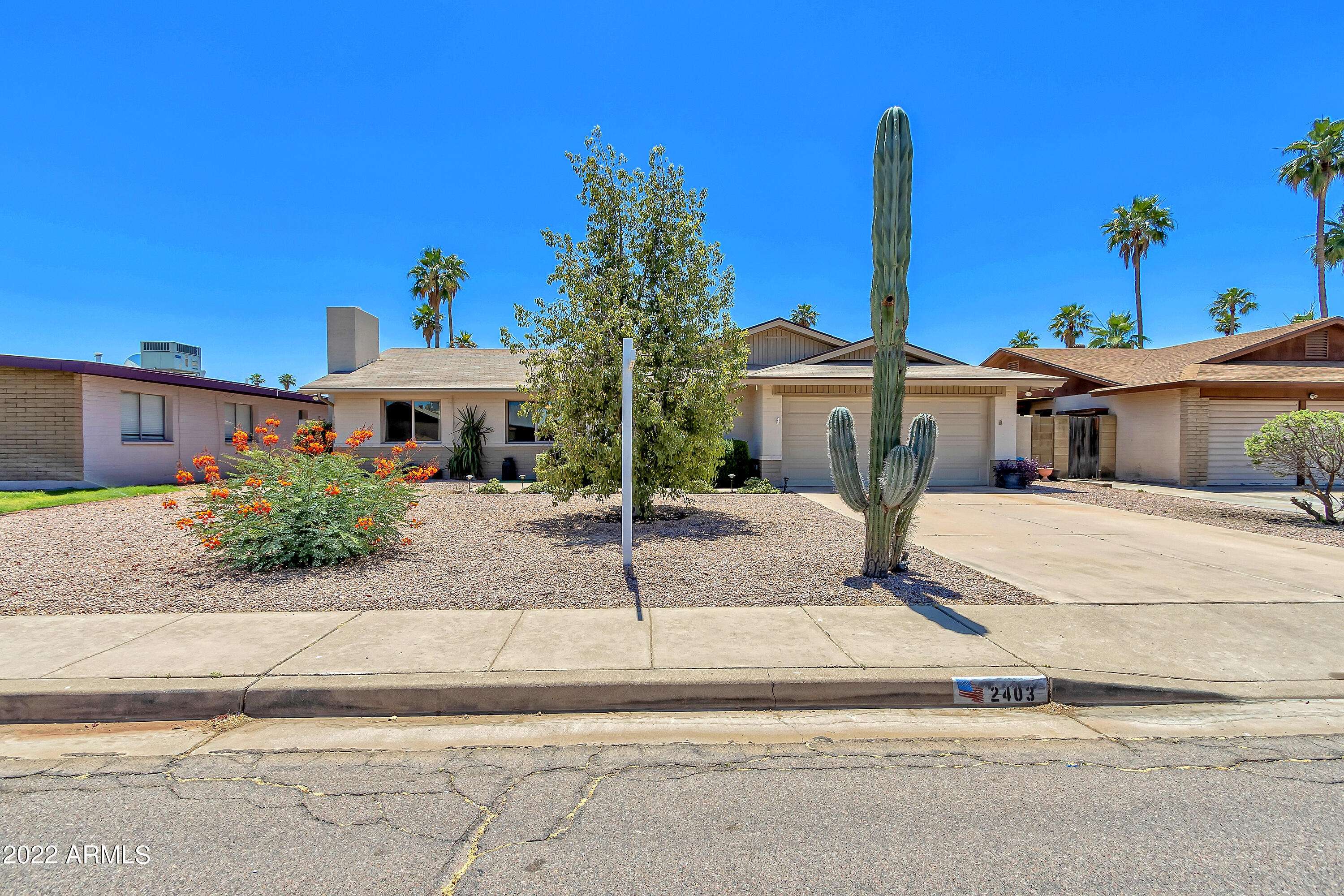 Tempe, AZ 85282,2403 E PEBBLE BEACH Drive