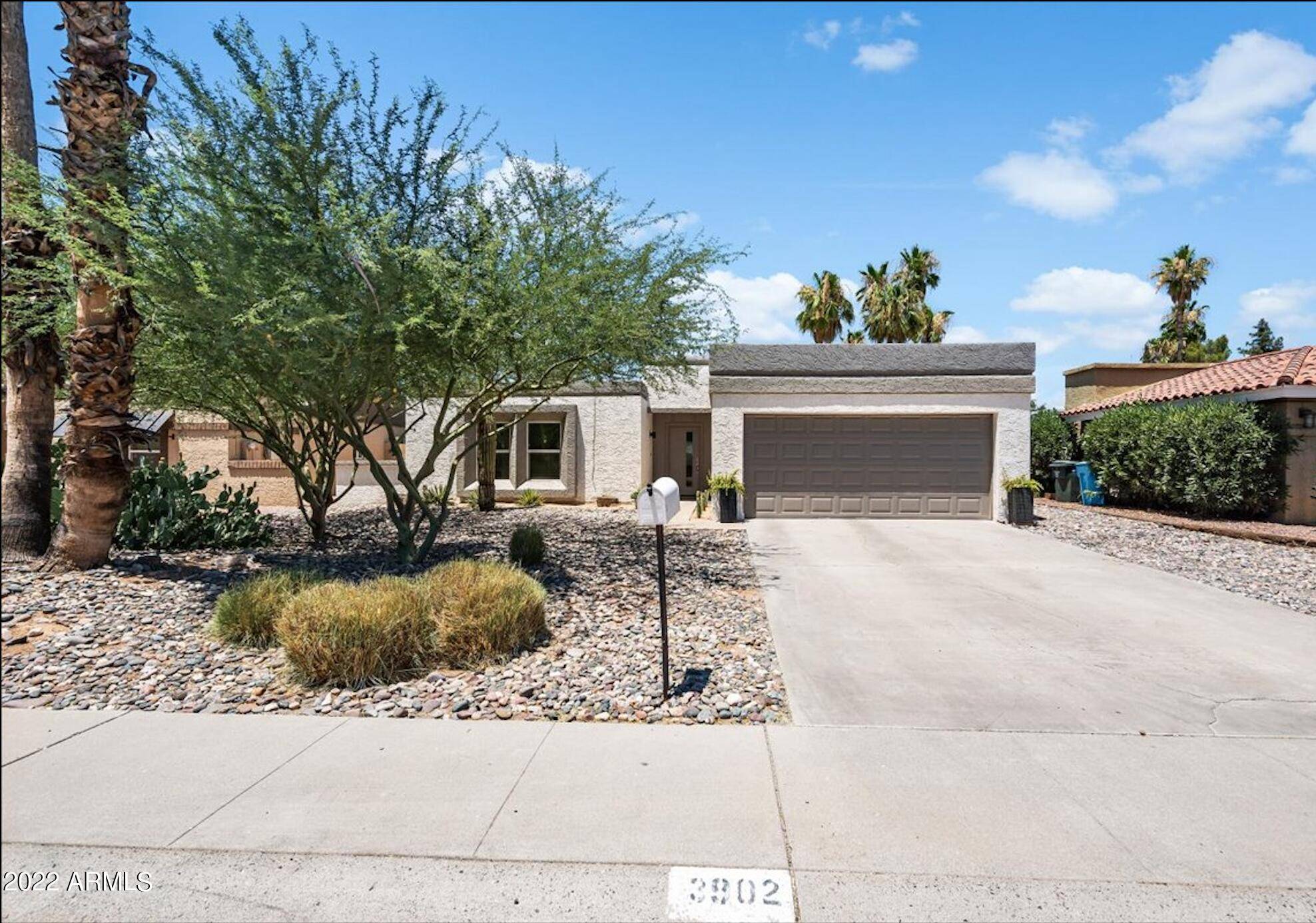 Phoenix, AZ 85032,3902 E WINDROSE Drive