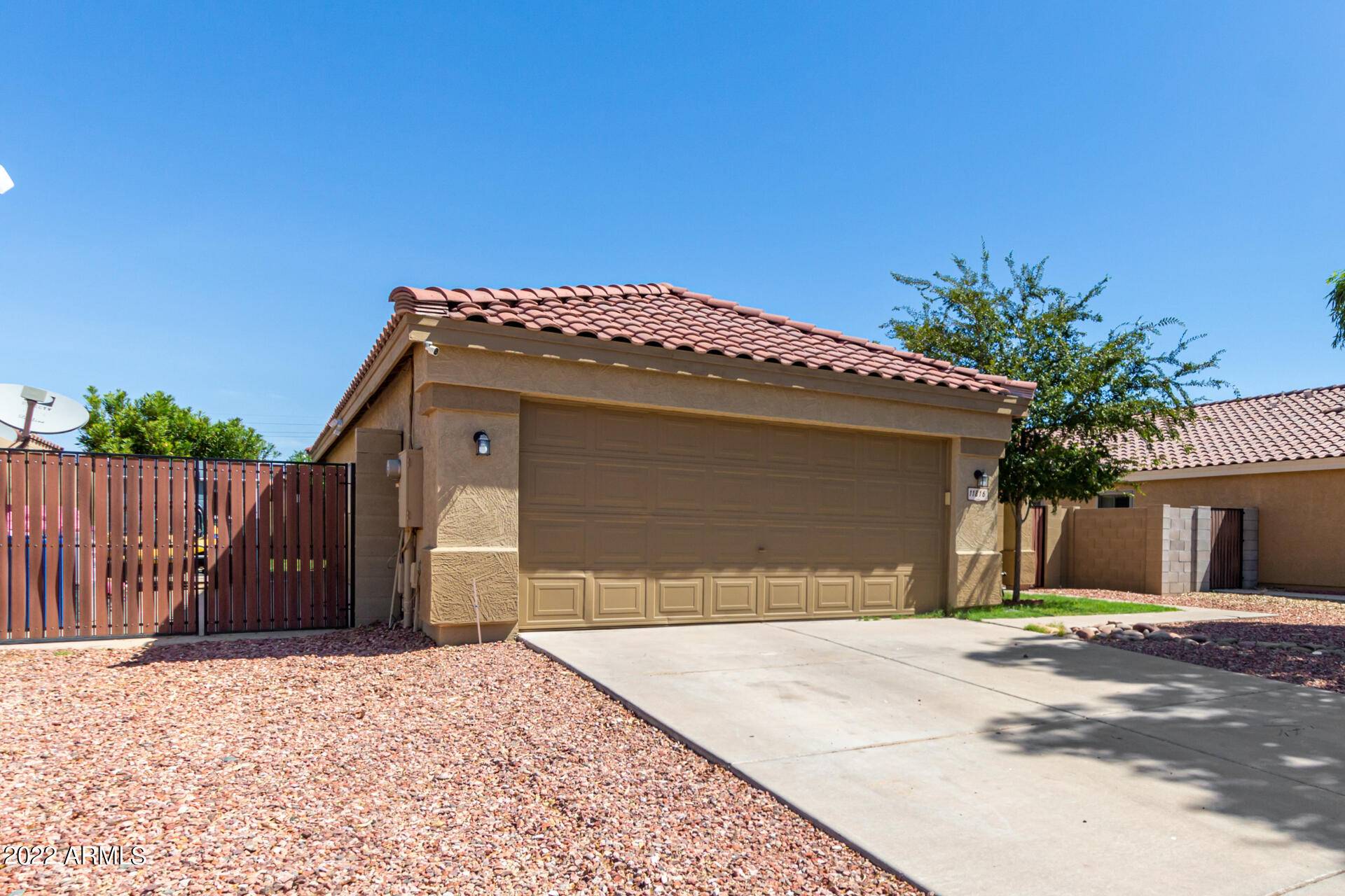 Avondale, AZ 85392,11816 W ROANOKE Avenue