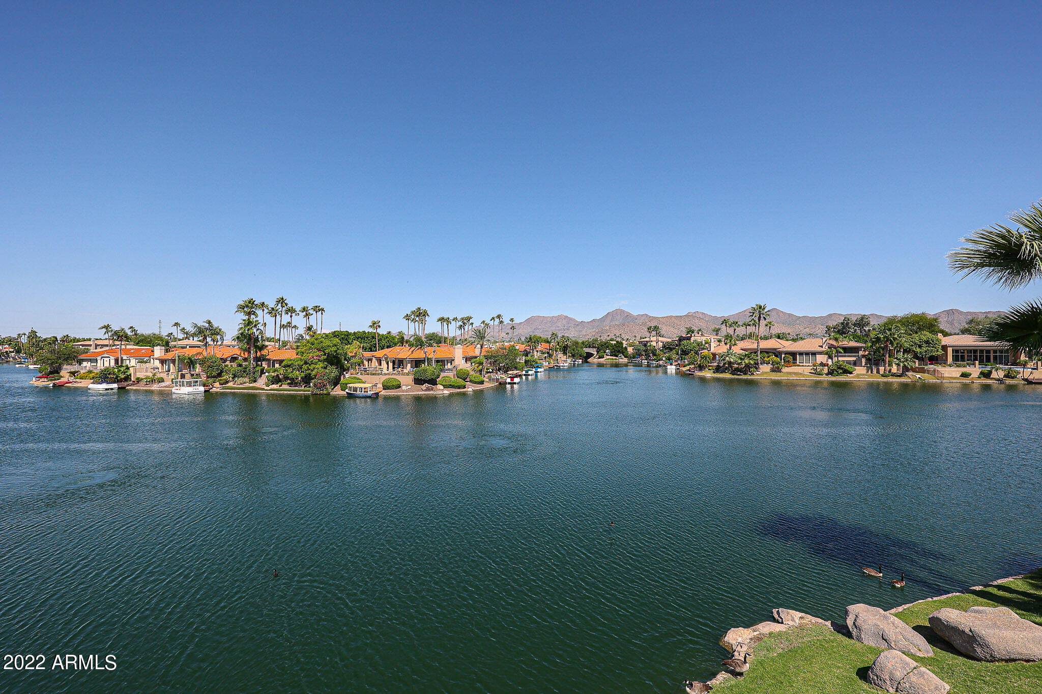 Scottsdale, AZ 85258,10080 E MOUNTAINVIEW LAKE Drive #242