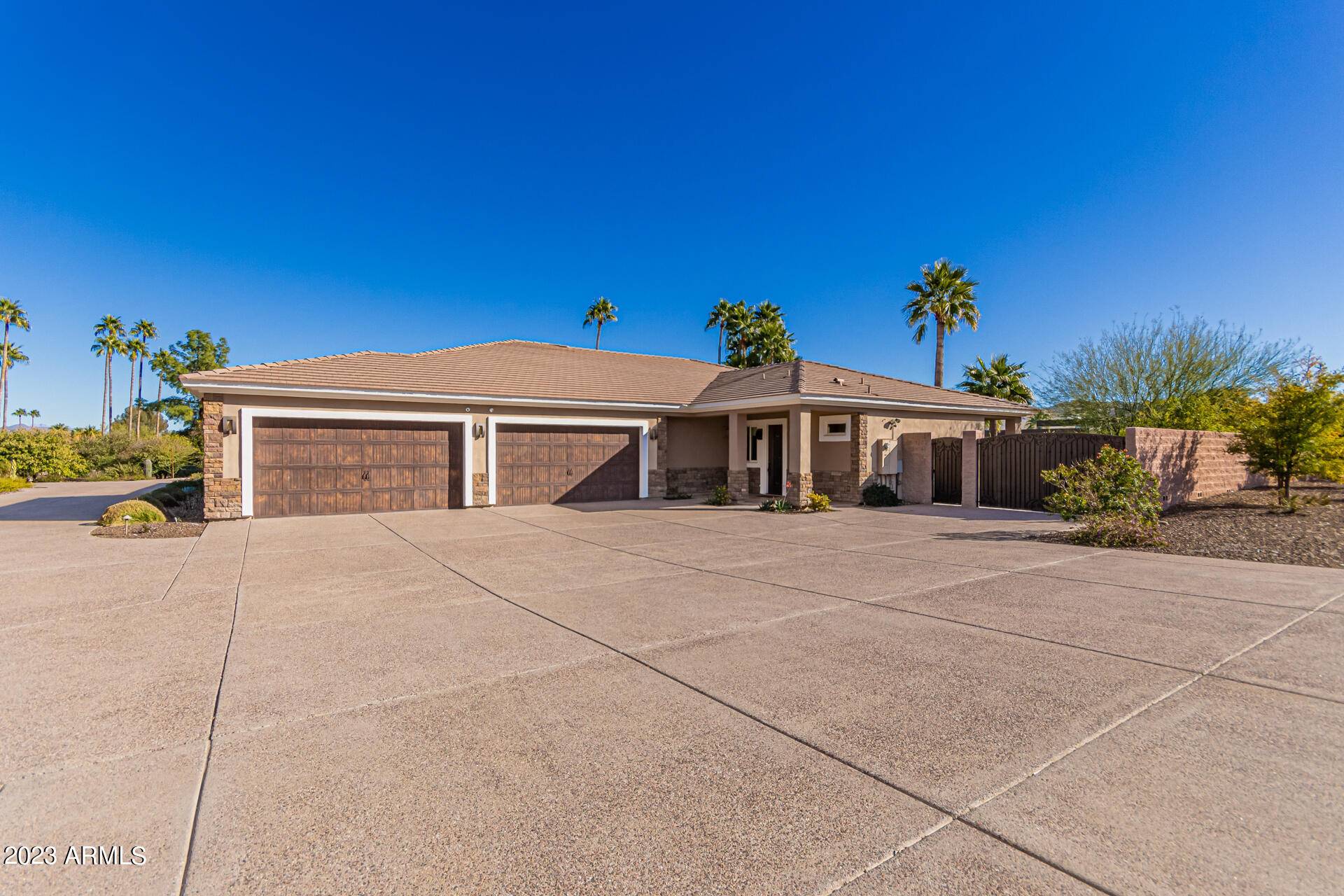 Paradise Valley, AZ 85253,4801 E MOUNTAIN VIEW Road