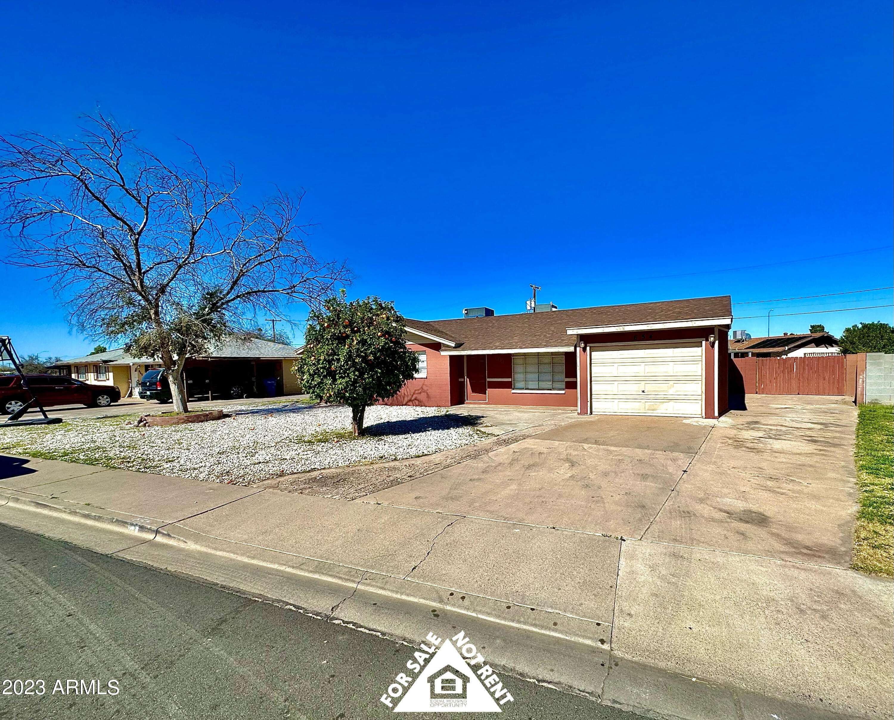 Mesa, AZ 85204,654 E 7TH Drive