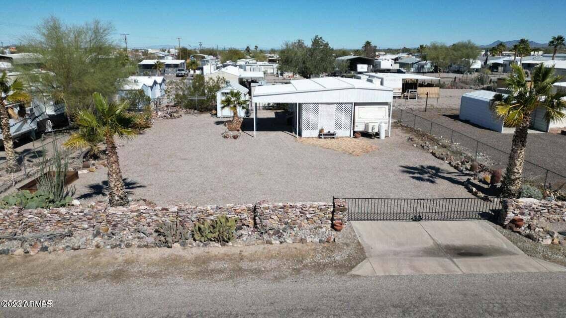 Quartzsite, AZ 85346,690 W FALCON Drive