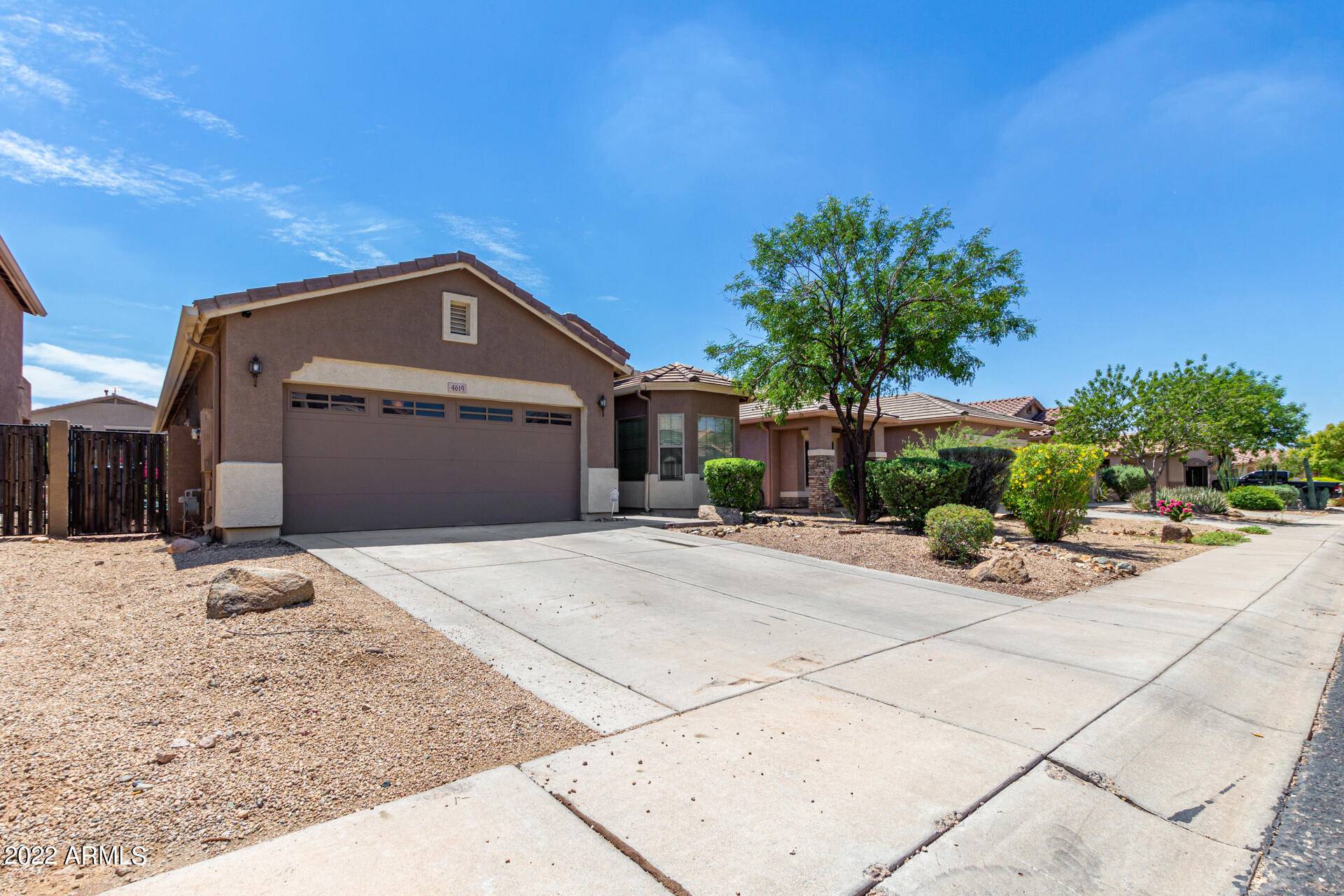 Phoenix, AZ 85086,4619 W ROLLING ROCK Drive