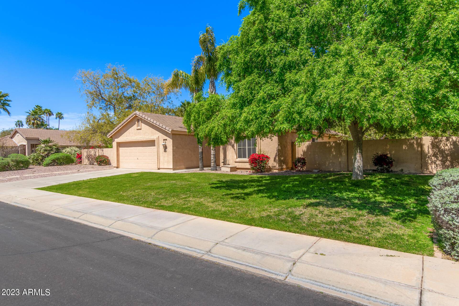 Gilbert, AZ 85296,148 E HORSESHOE Avenue