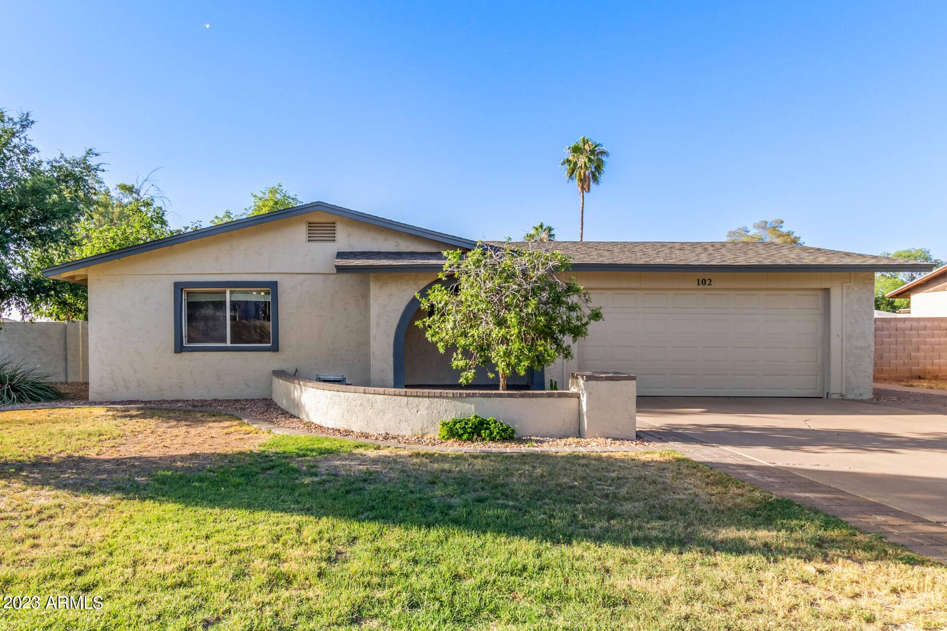 Gilbert, AZ 85233,102 W HACKAMORE Avenue